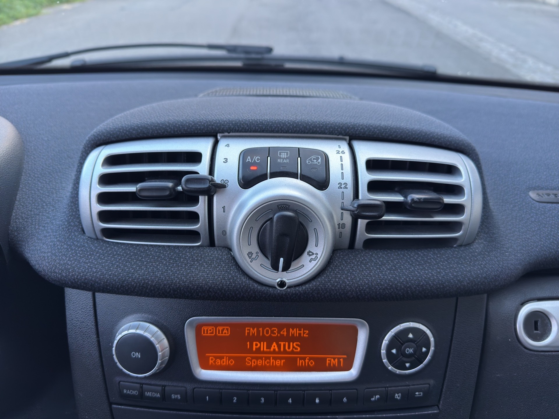 SMART fortwo pure mhd softouch-image-6
