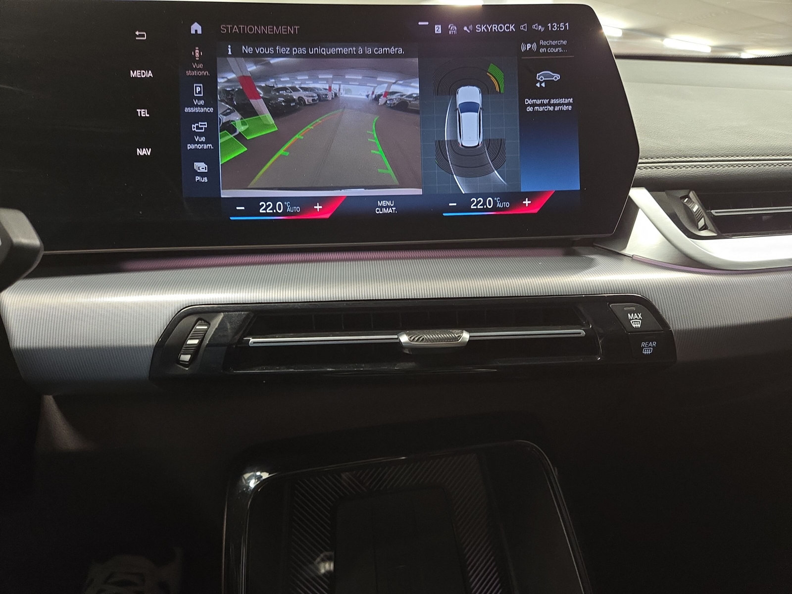 BMW iX1 xDrive 30 xLine-image-15