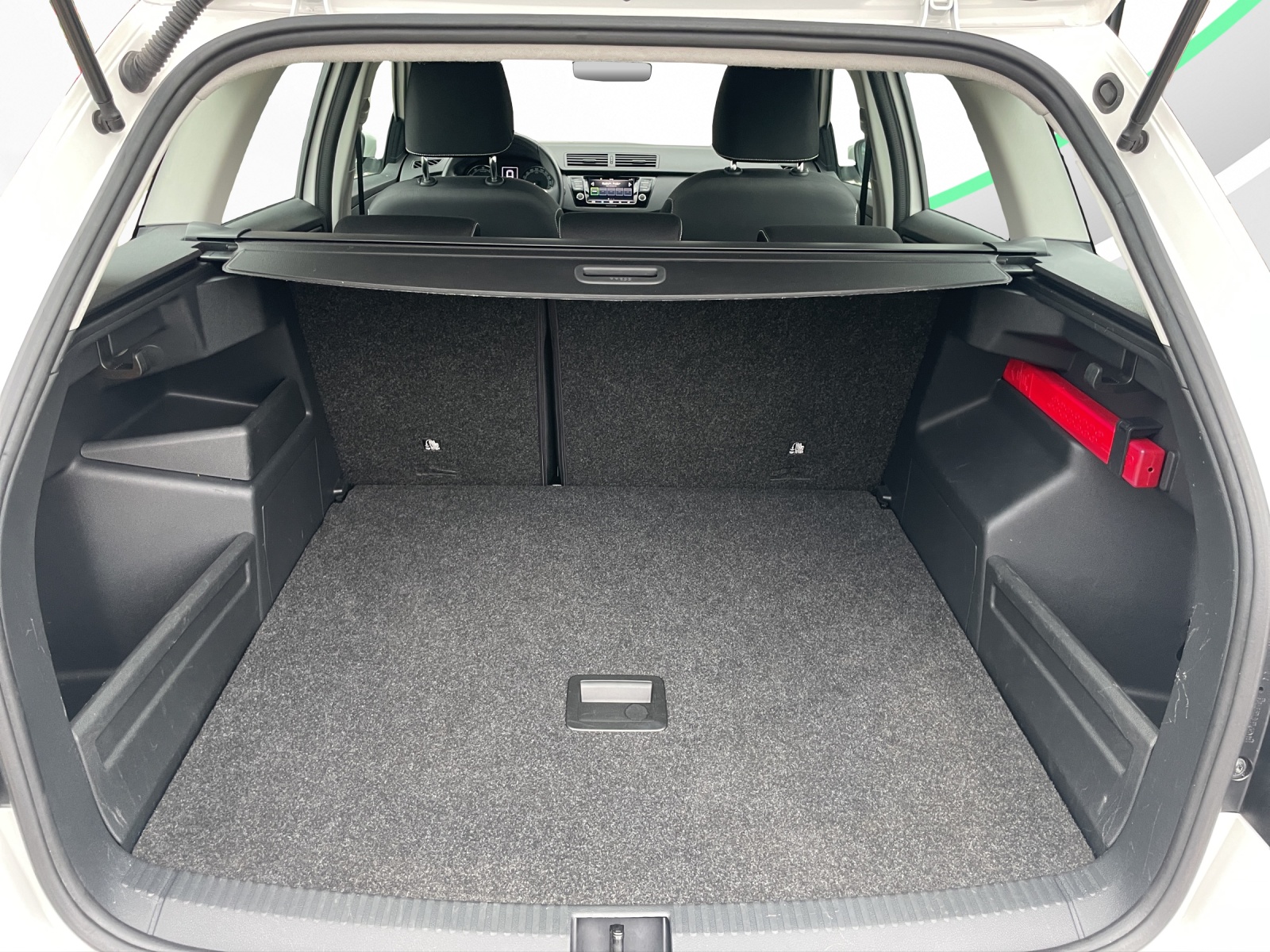 SKODA Fabia Combi 1.0 TSI Ambition DSG-image-14
