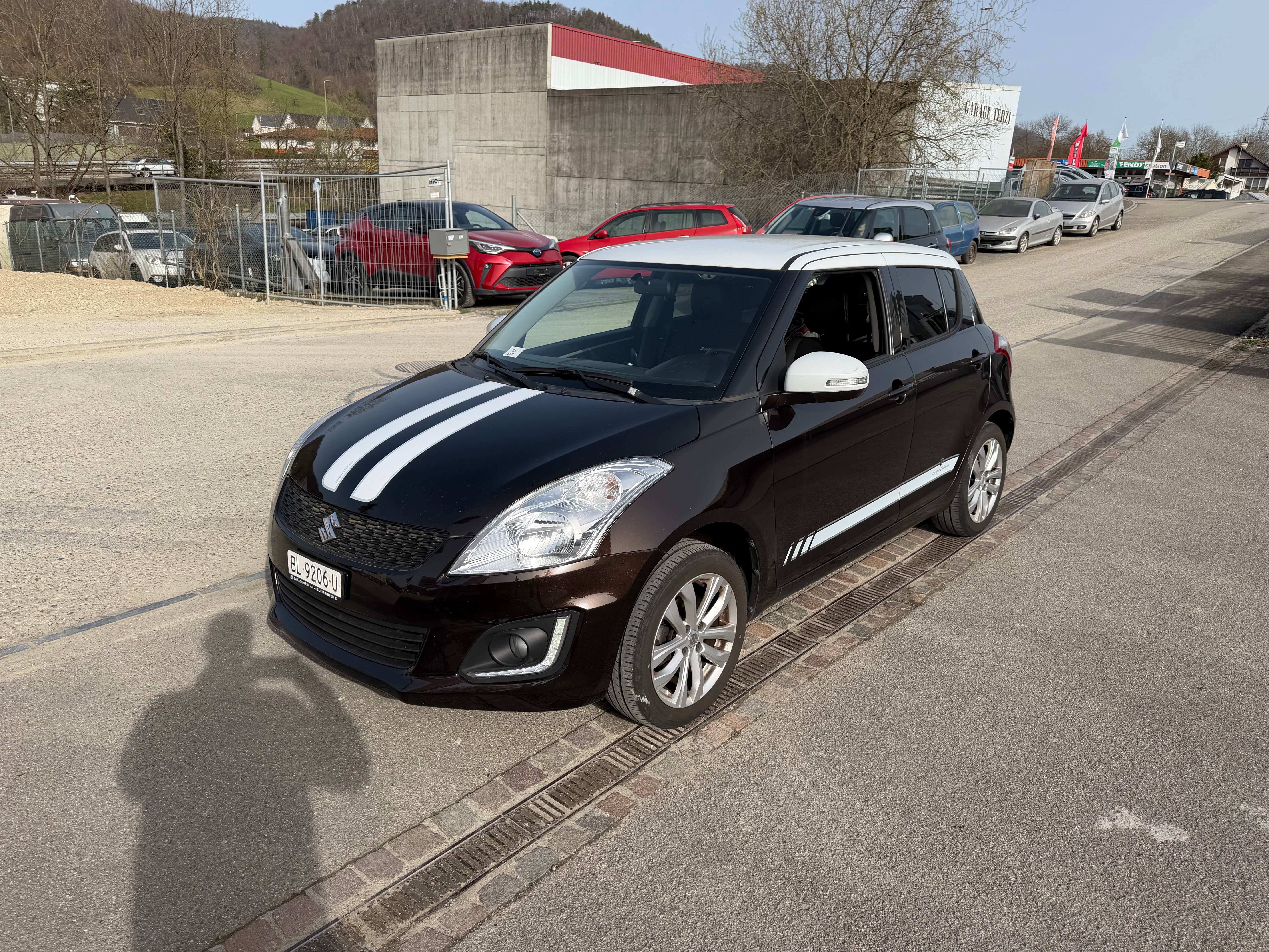 Car photo