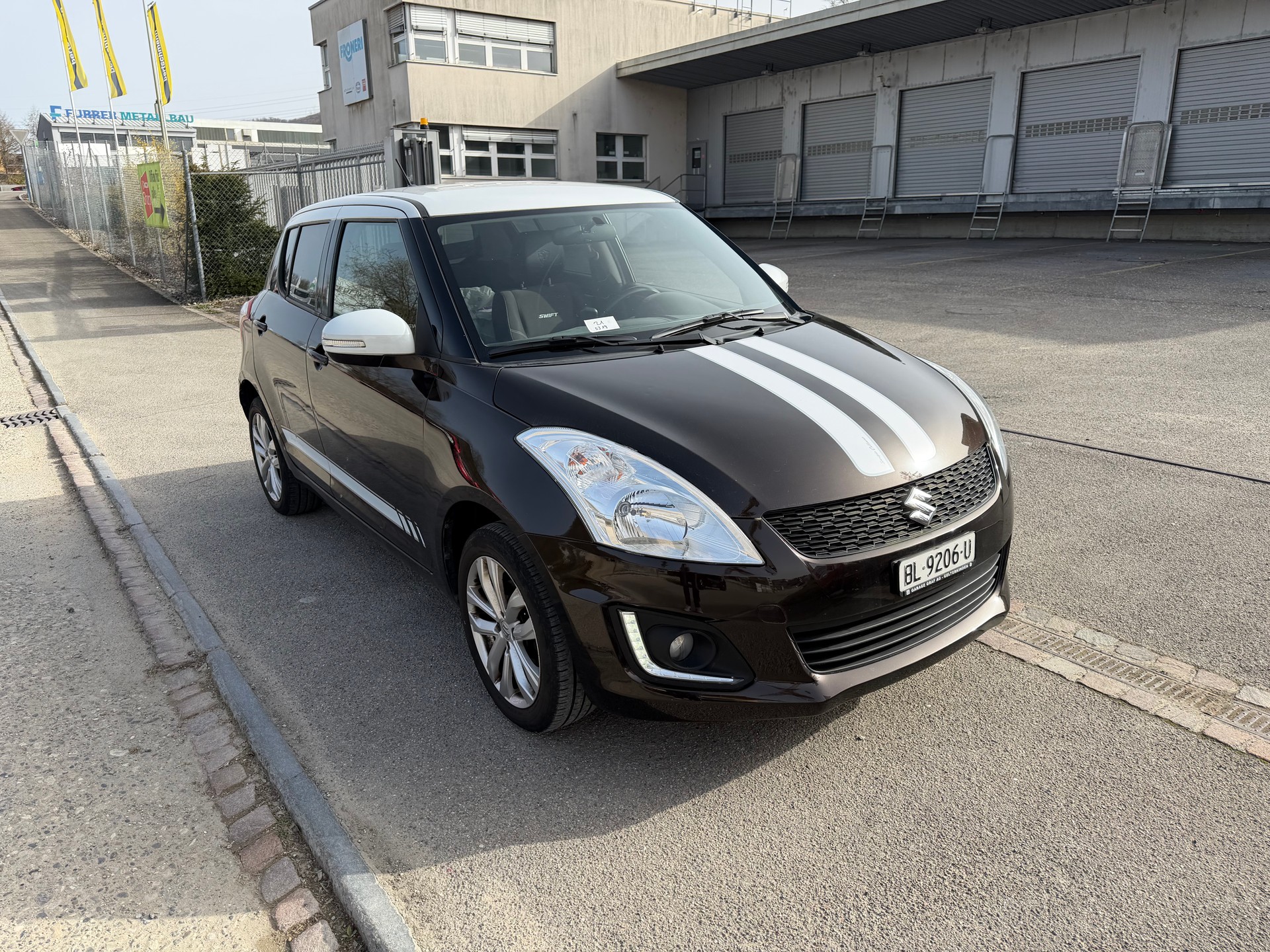 SUZUKI Swift 1.2i 16V GL Top Piz Sulai 4x4-image-3