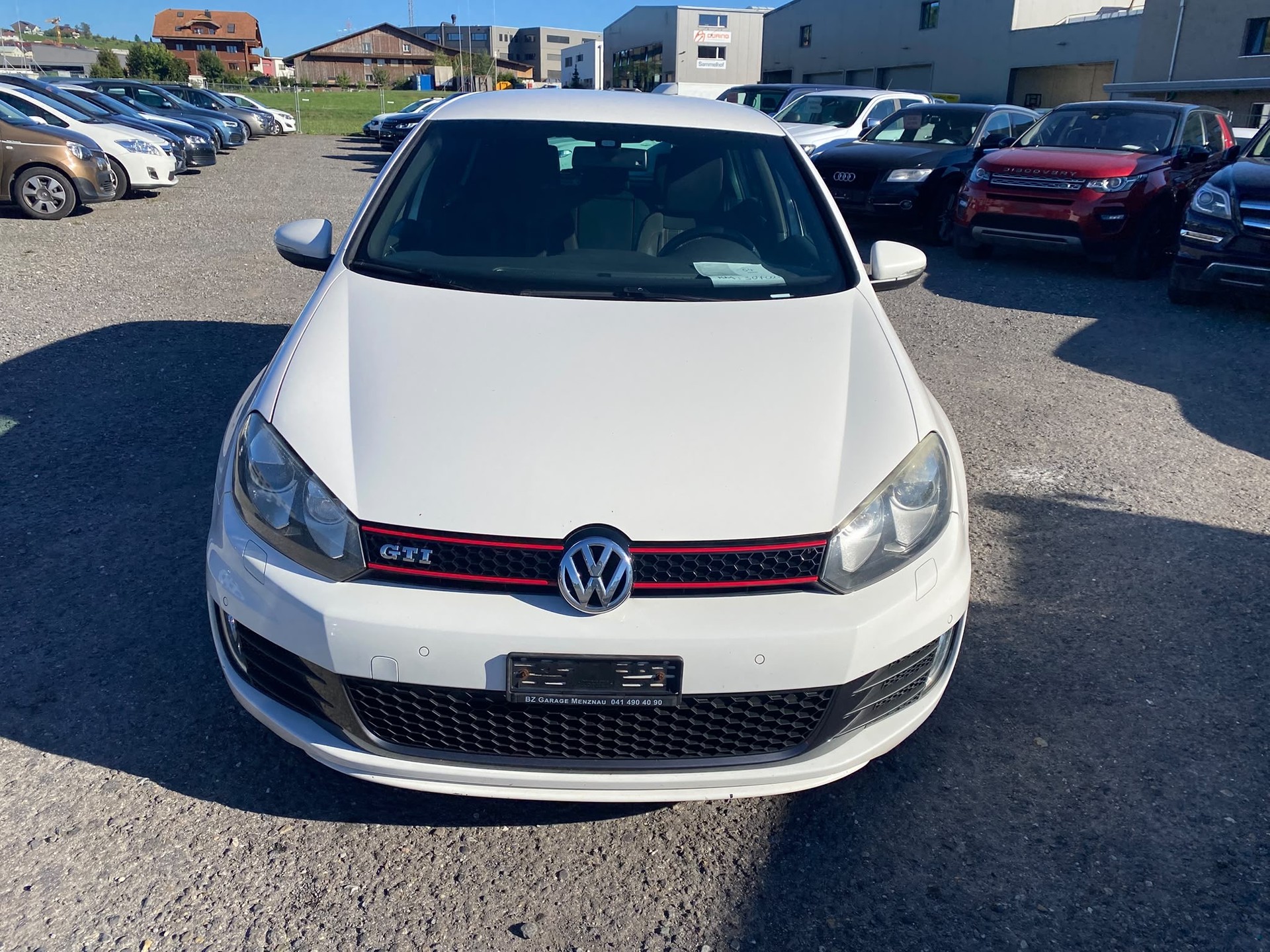 VW Golf 2.0 TSI GTI-image-2