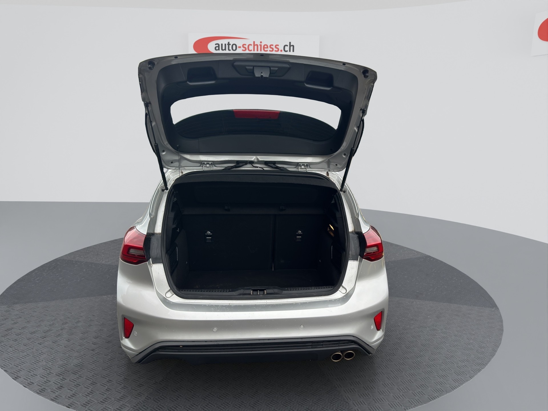 FORD Focus 1.0 MHEV ST-Line Automat-image-13