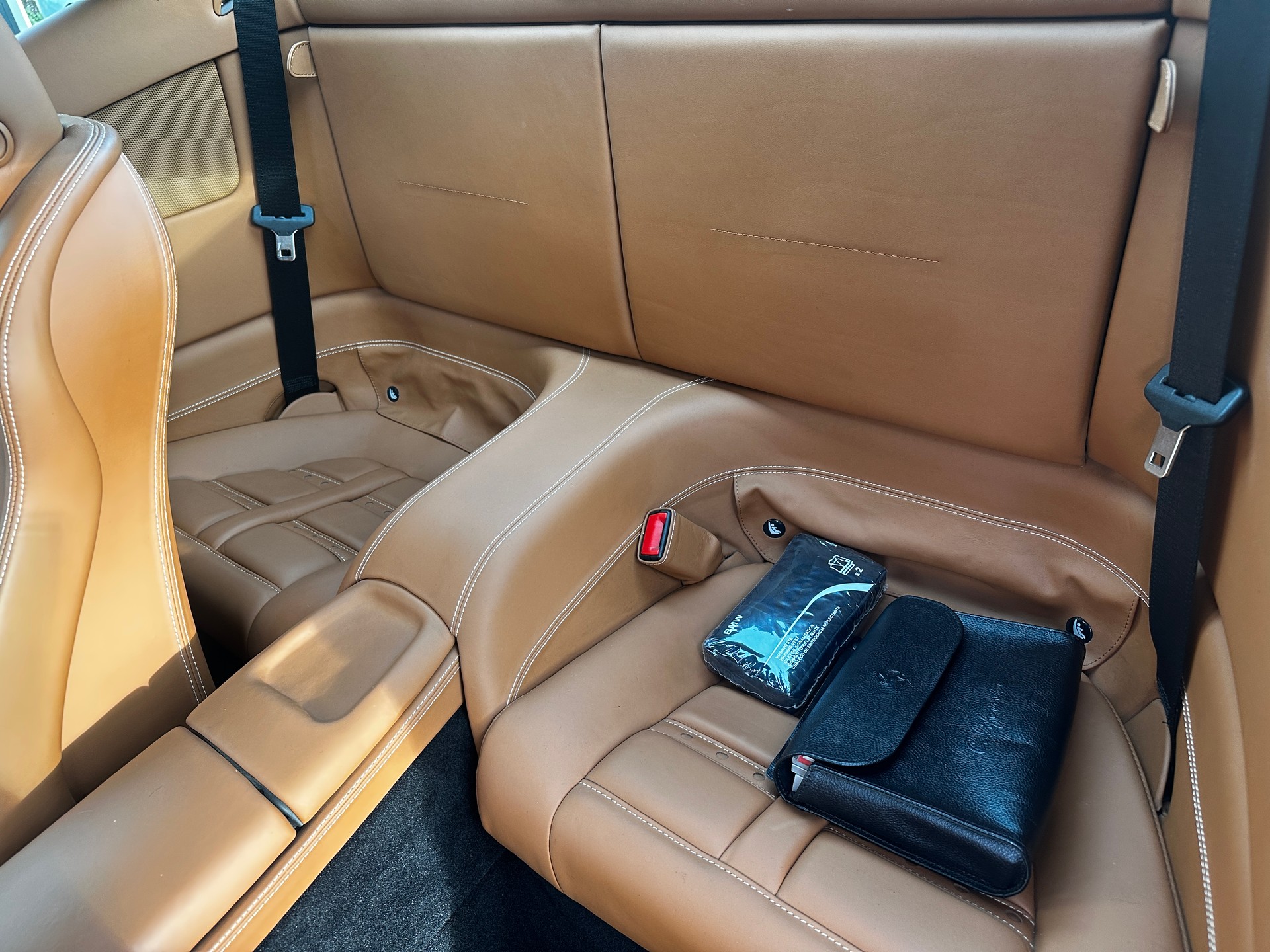 FERRARI California 4.3 V8-image-12
