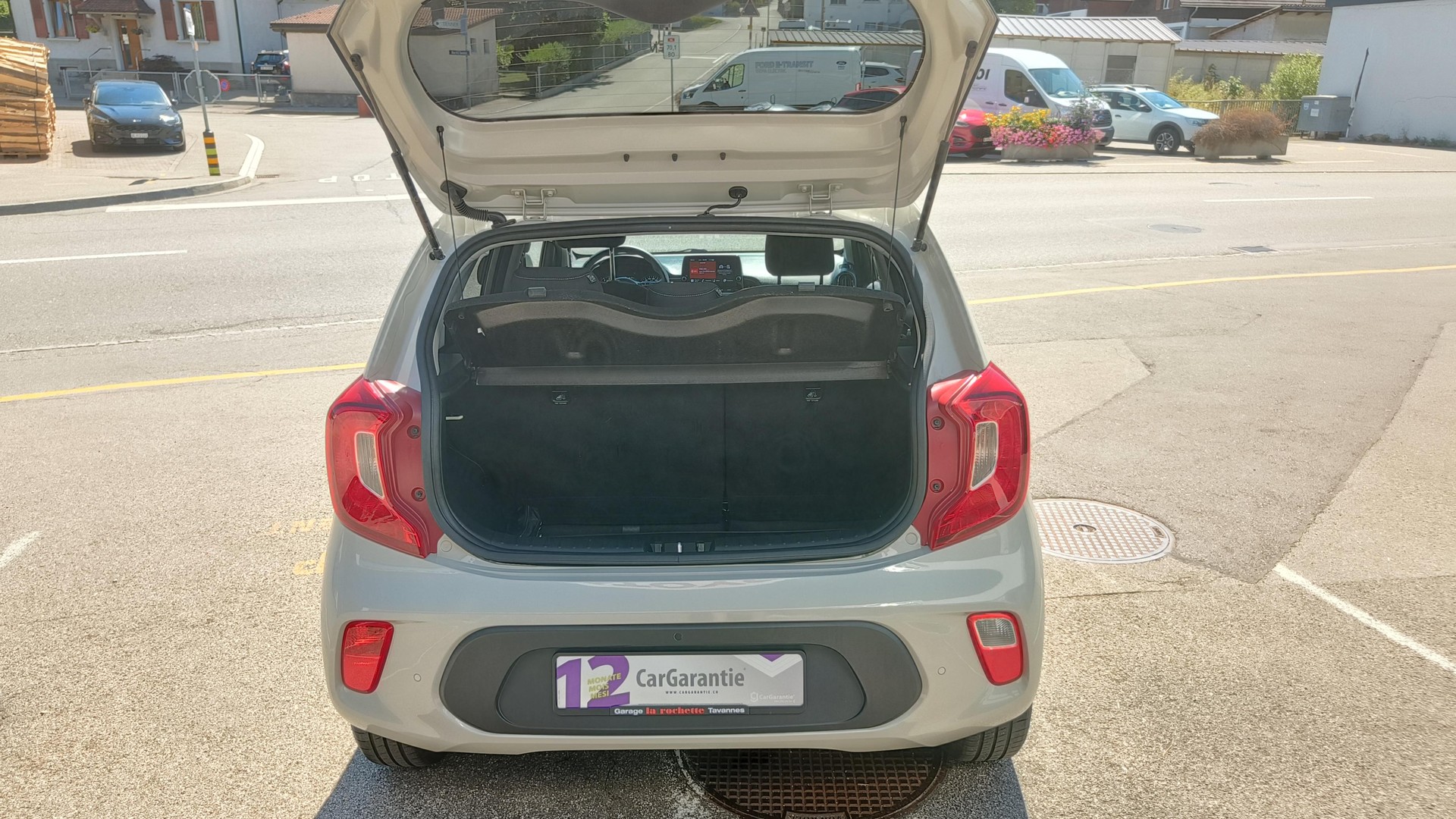KIA Picanto 1.2 CVVT Power AMT-image-8
