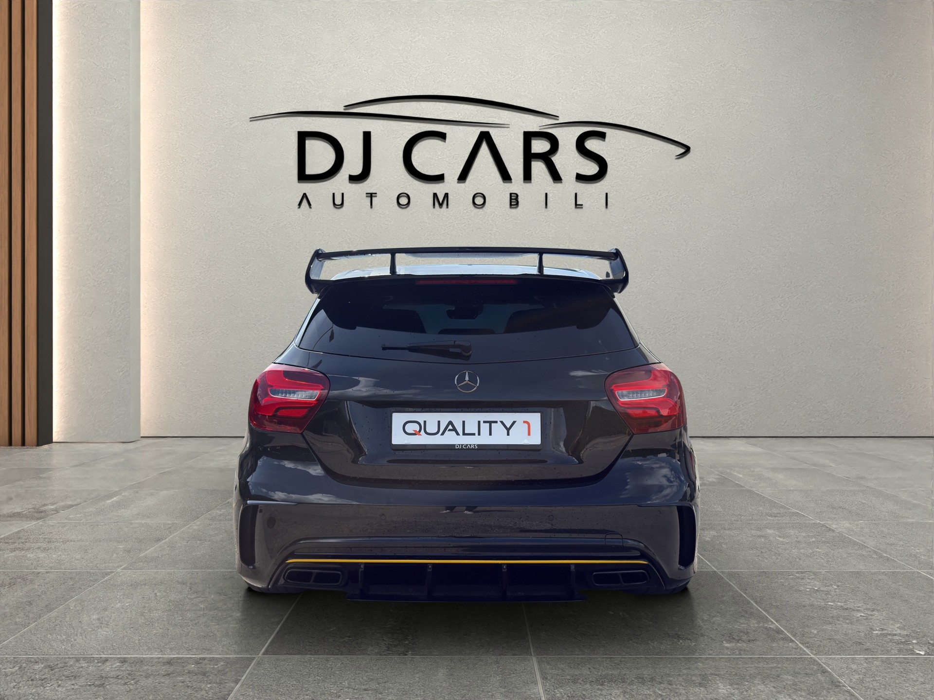MERCEDES-BENZ A 45 AMG Yellow Night Edition 4Matic 7G-DCT-image-6