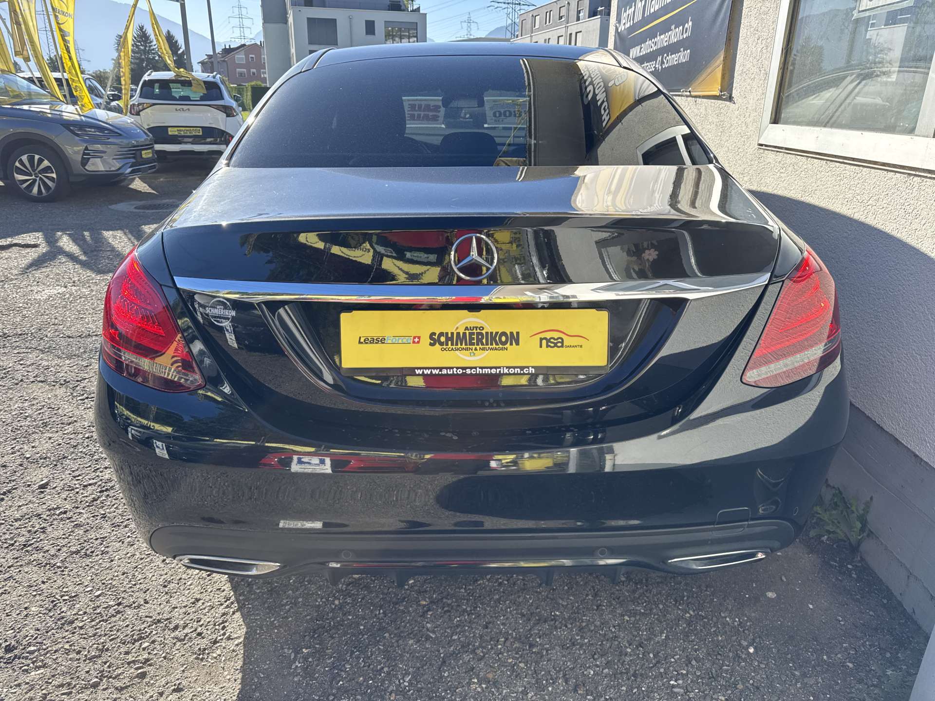MERCEDES-BENZ C 220 d AMG Line G-Tronic Automat-image-3