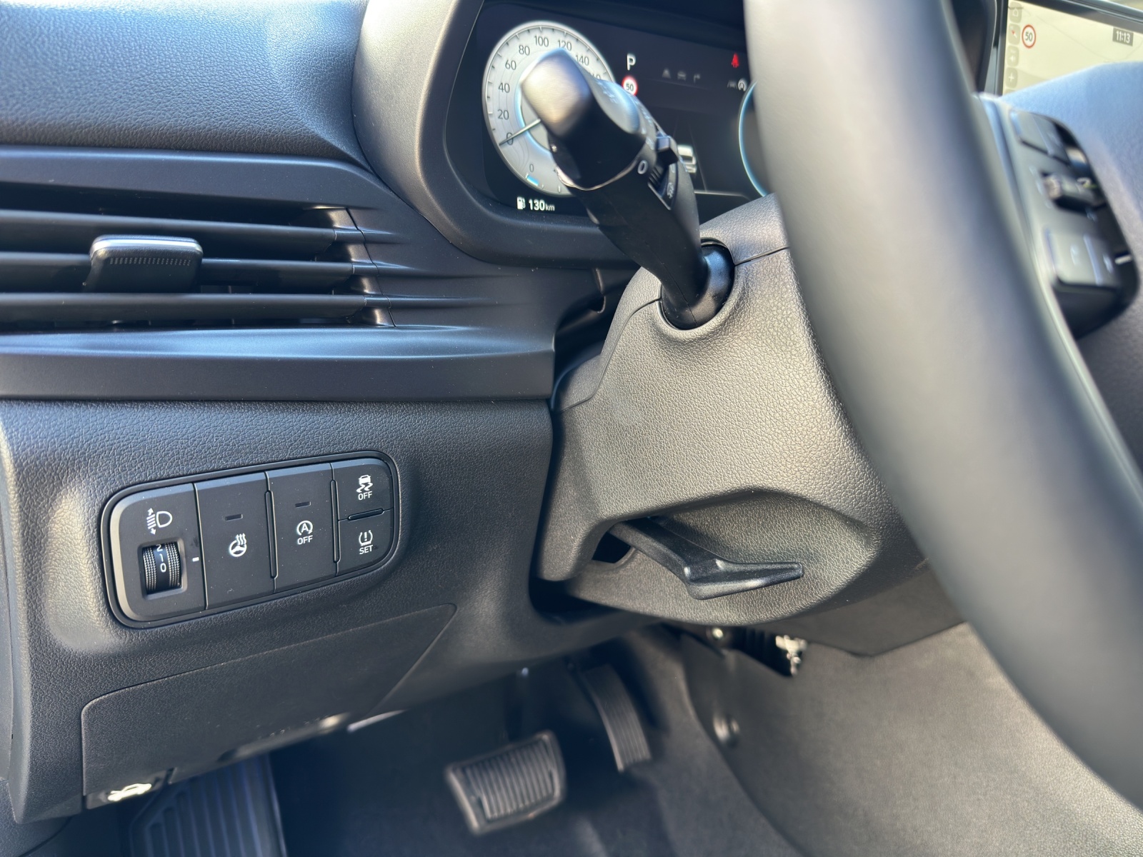 HYUNDAI i20 1.0 T-GDi Amplia Go Pack Safe Tec-image-12