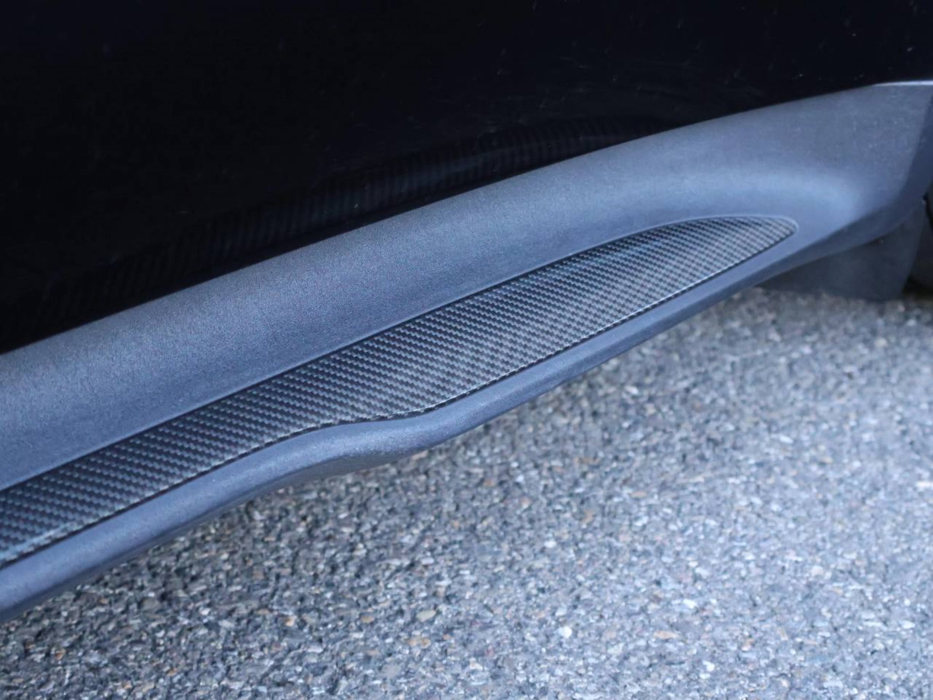PORSCHE Taycan Turbo S-image-36