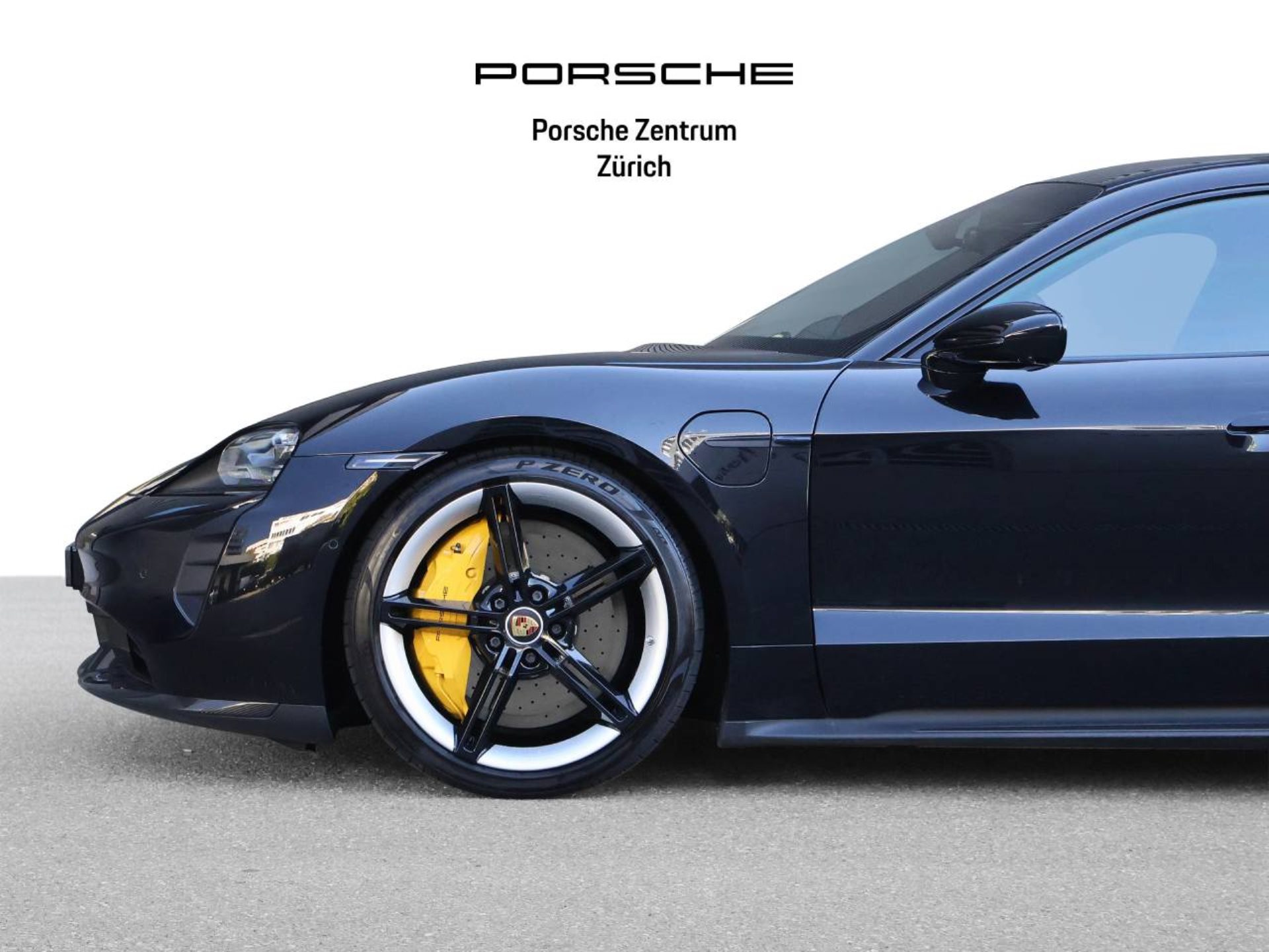 PORSCHE Taycan Turbo S-image-10