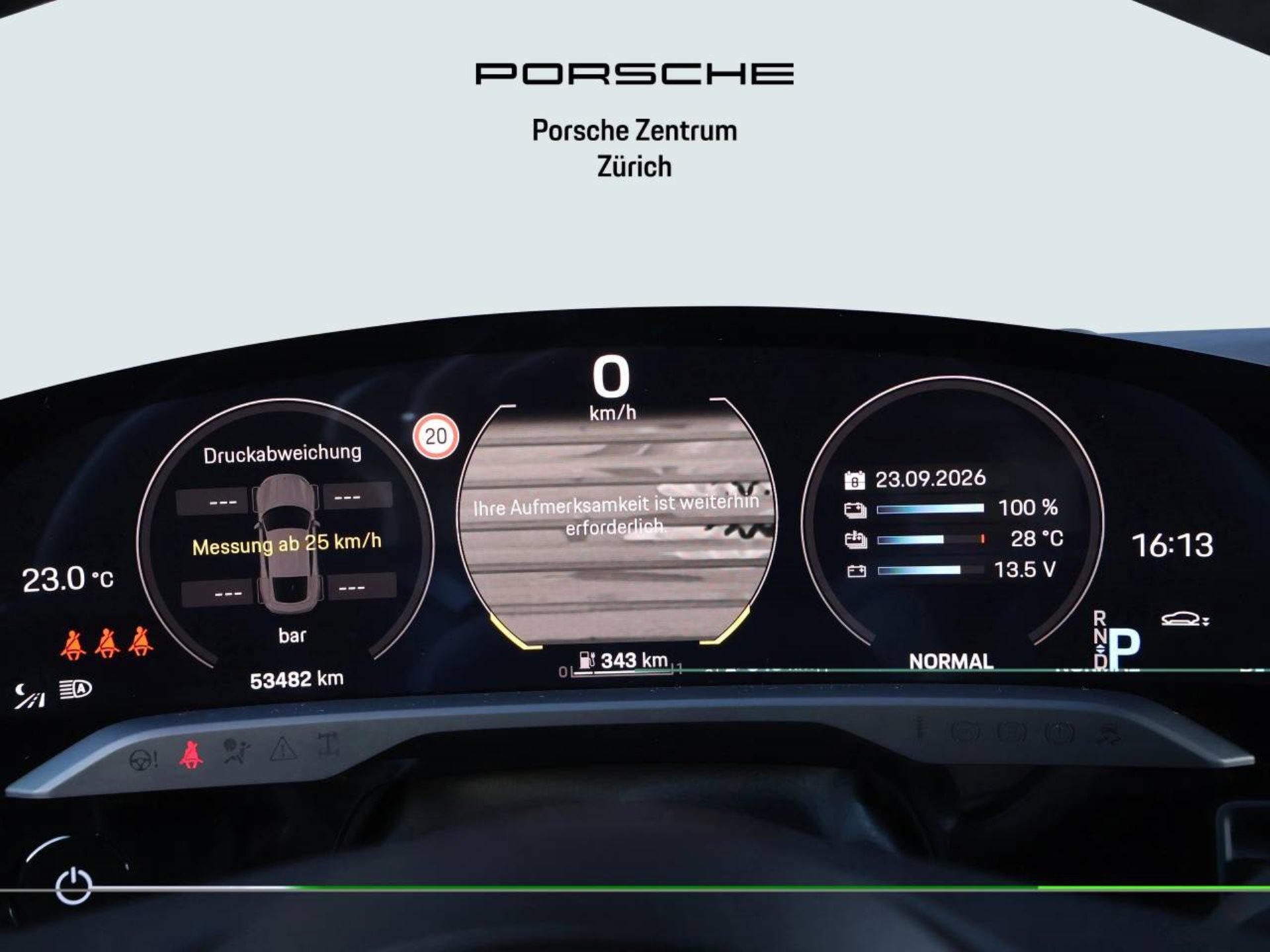 PORSCHE Taycan Turbo S-image-18