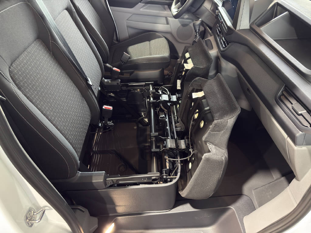 FORD Transit Custom Van 280 L2 2.0 EcoBlue 136 PS Trend-image-14