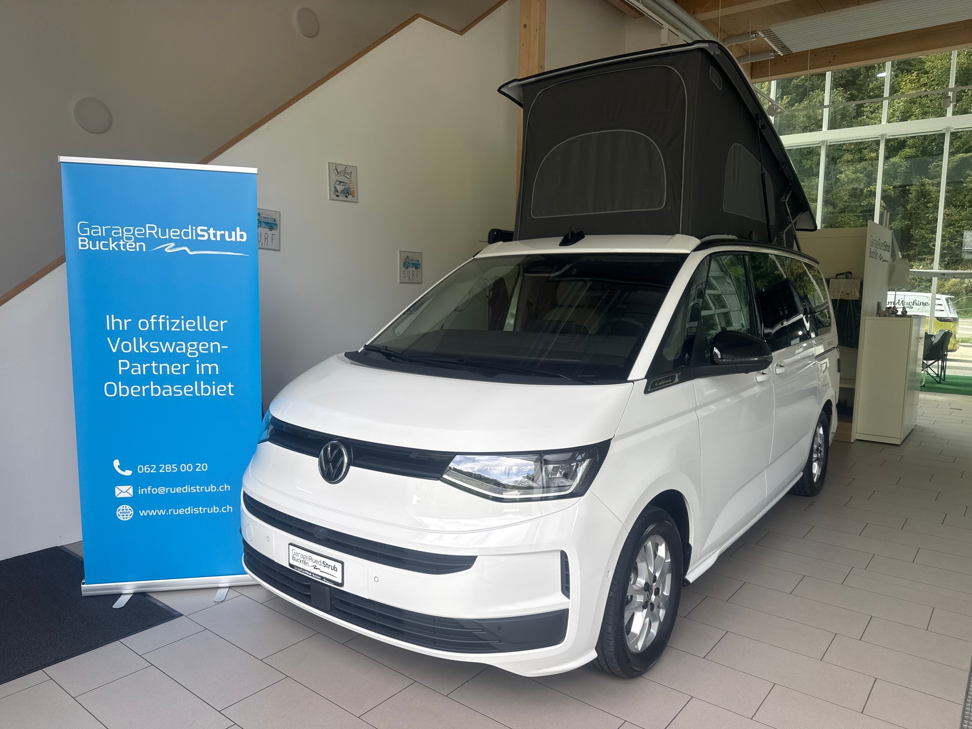 VW California1.5 TSI eHybrid Beach DSG Tour Liberty-image-0