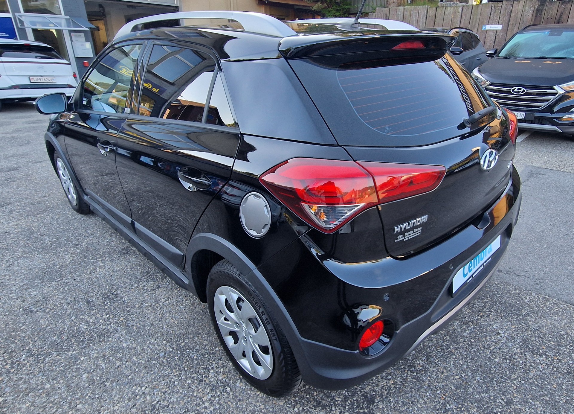 HYUNDAI i20 Active 1.0 T-GDi Amplia-image-3