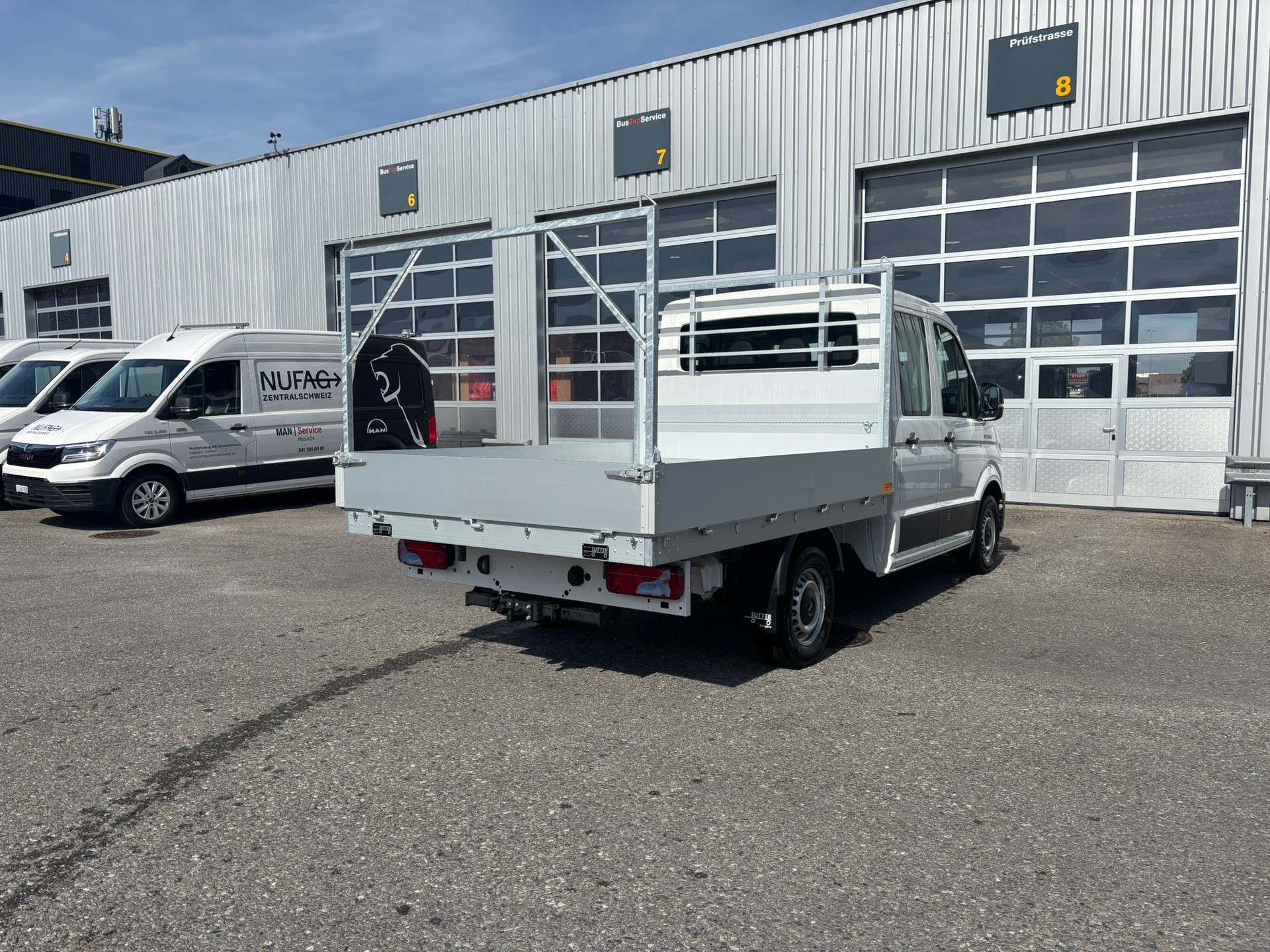 MAN TGE 3.160 4x2H Standard A-image-6