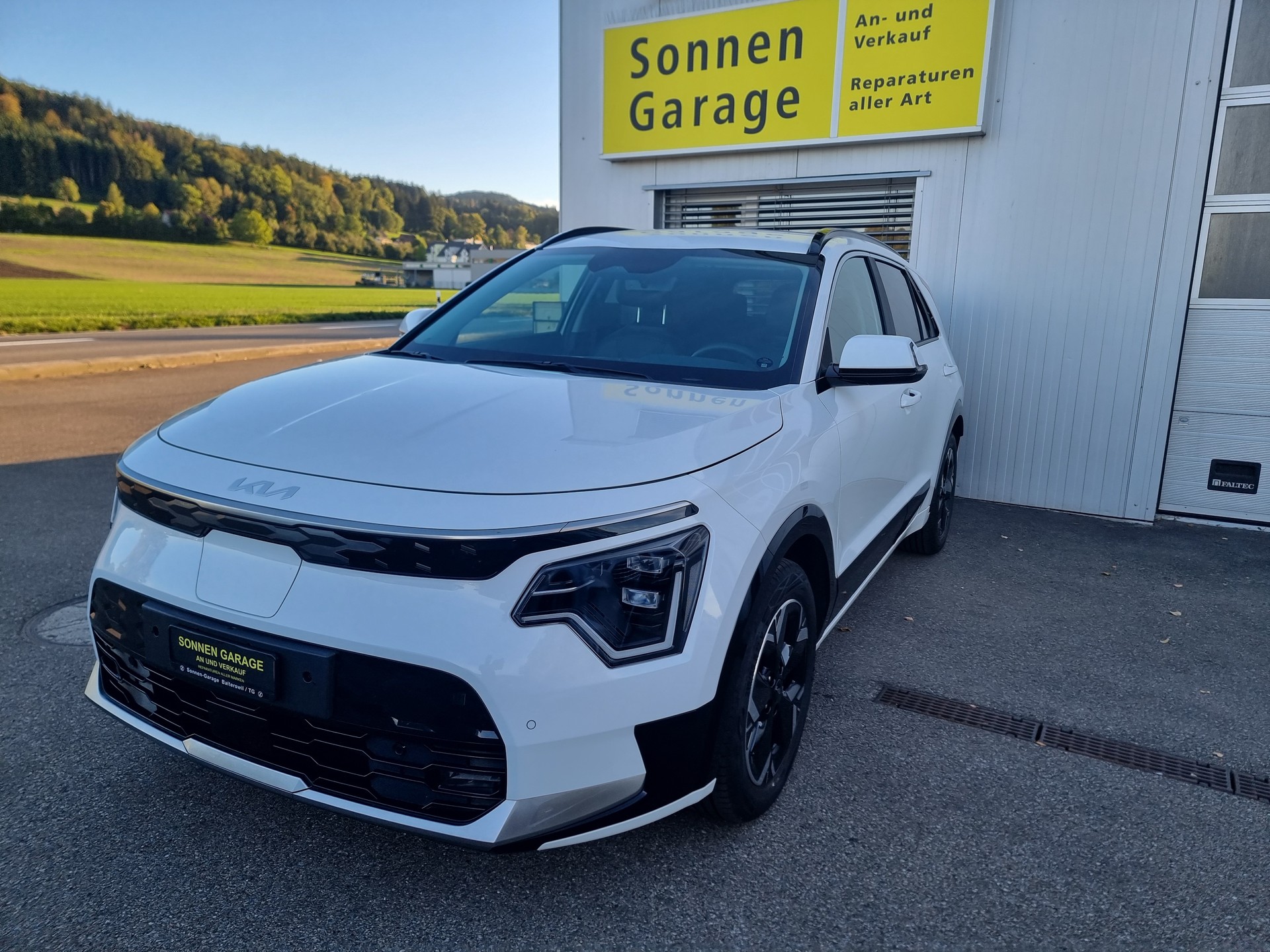 KIA Niro EV 64,8 kWh Power Edition-image-1