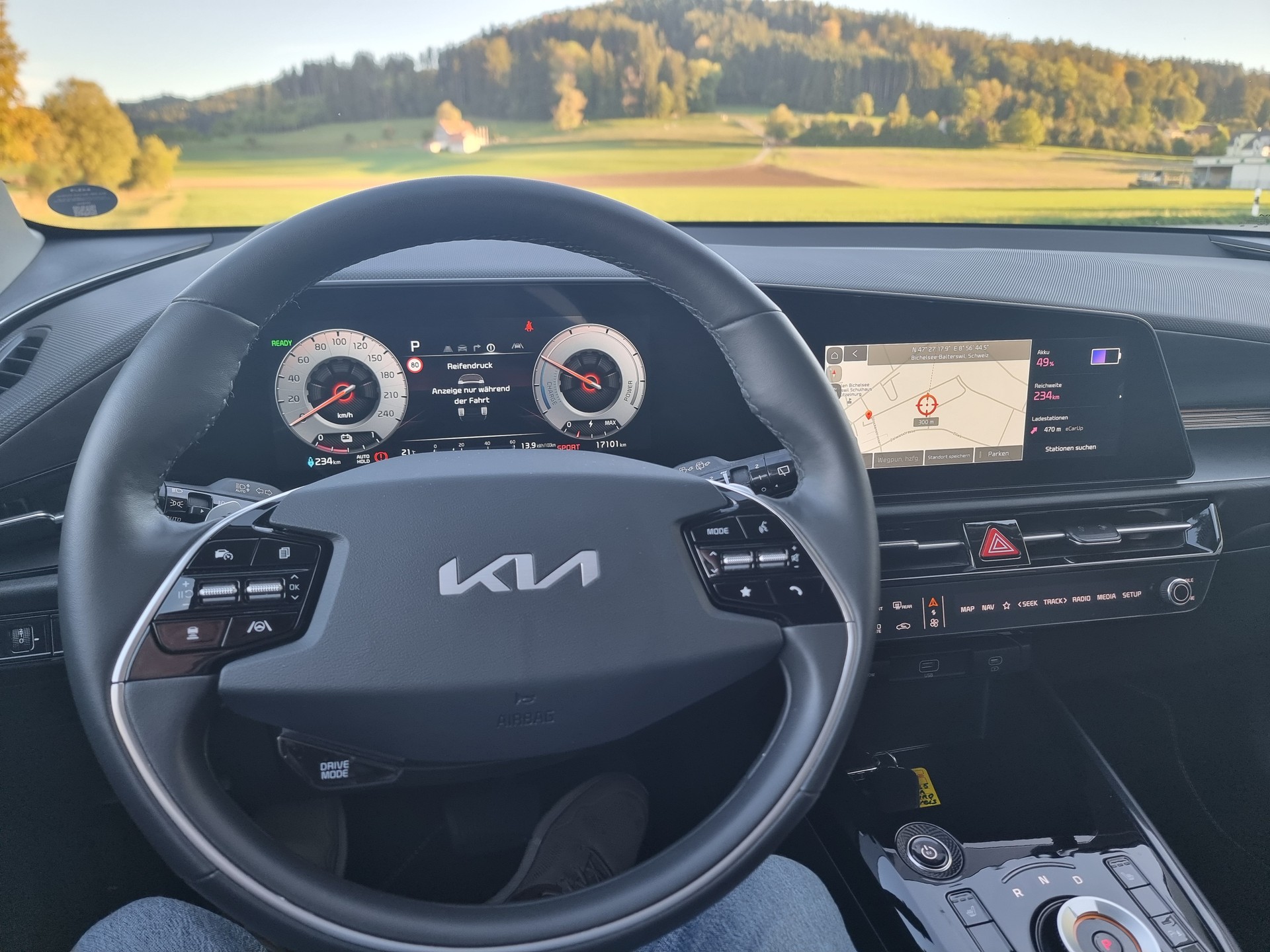 KIA Niro EV 64,8 kWh Power Edition-image-5