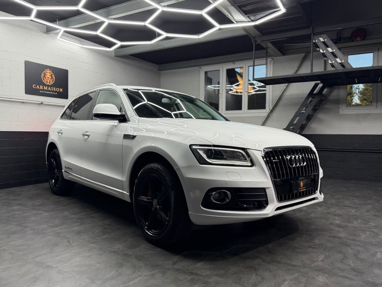 AUDI Q5 2.0 TDI quattro | 4x4 | CH-Auto | Dachreling | Tempomat | PDC | Garantie-image-0