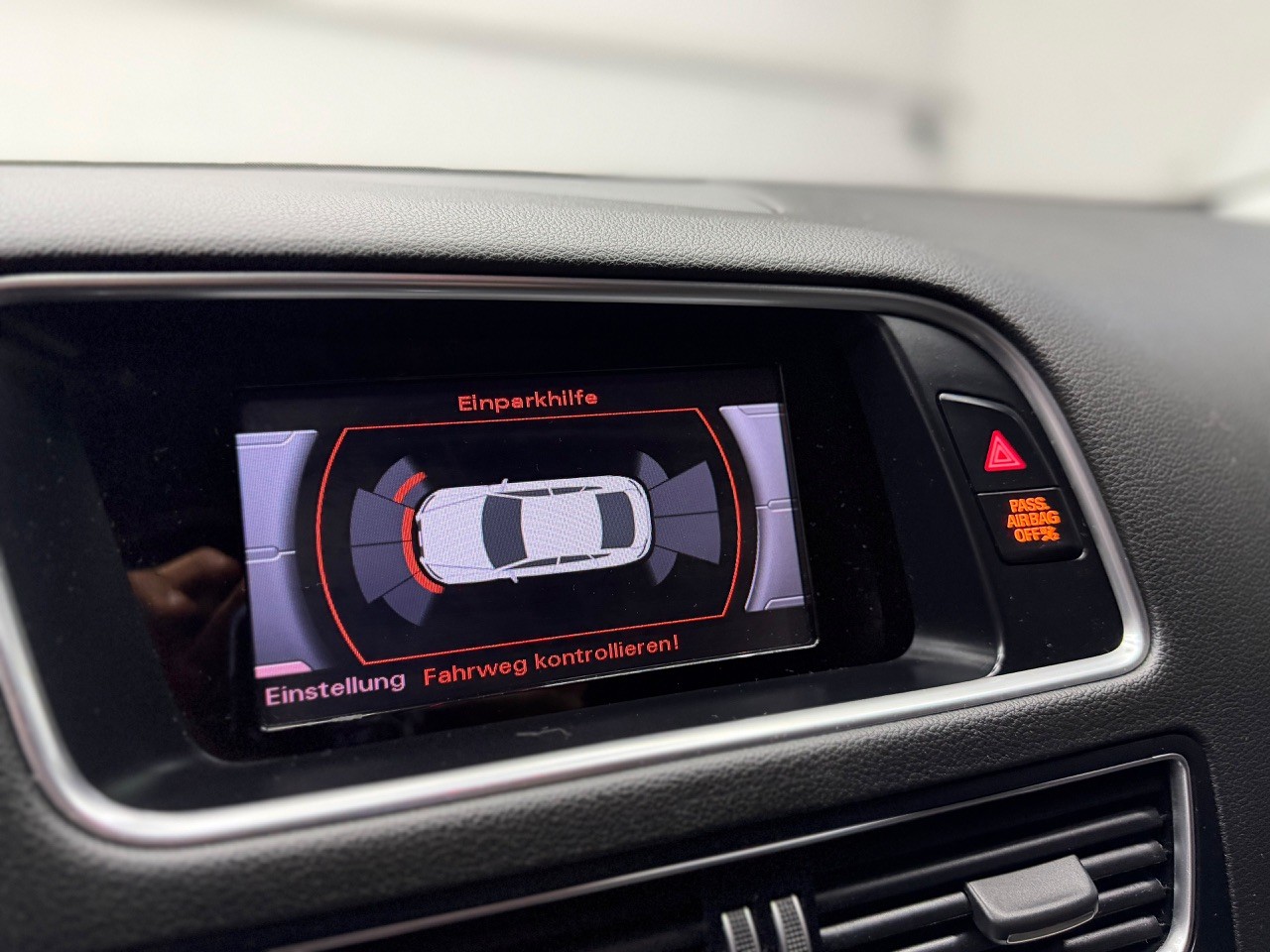 AUDI Q5 2.0 TDI quattro | 4x4 | CH-Auto | Dachreling | Tempomat | PDC | Garantie-image-23