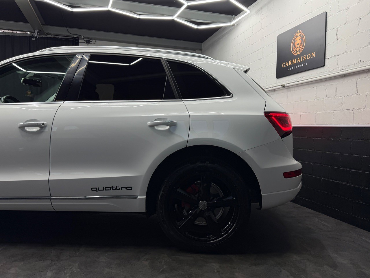 AUDI Q5 2.0 TDI quattro | 4x4 | CH-Auto | Dachreling | Tempomat | PDC | Garantie-image-3