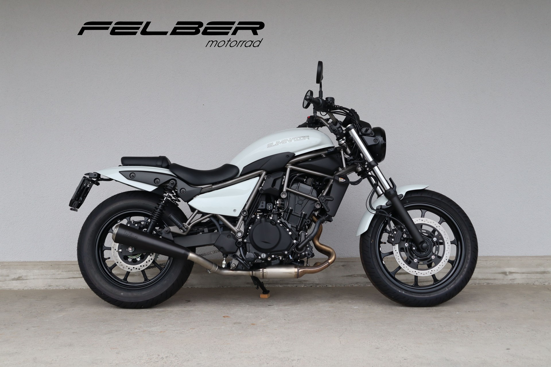 KAWASAKI Eliminator 500