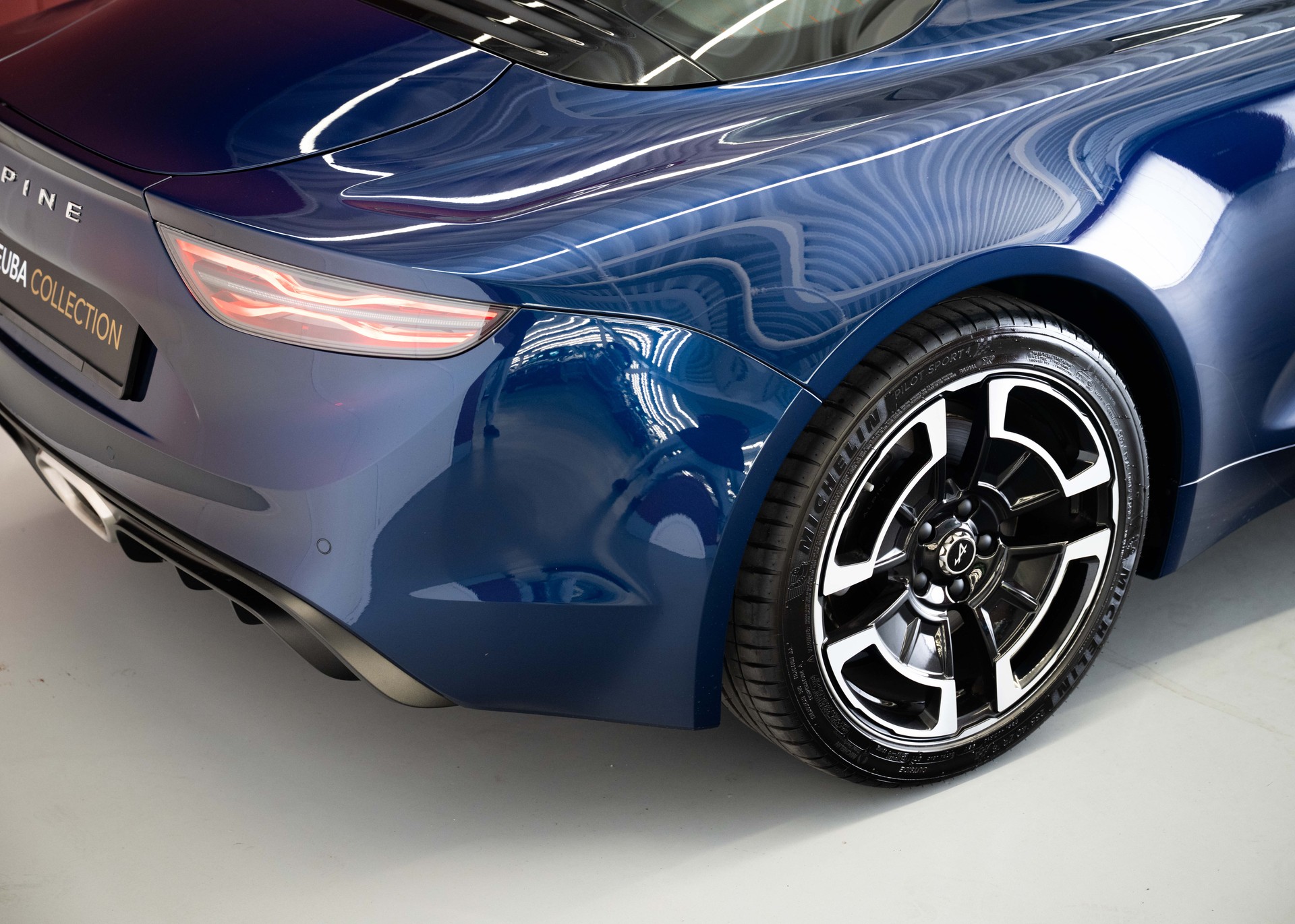ALPINE Alpine A110 Lègende (Leasing 2.99%, 1st hand Swiss car, full Alpine history, 1st paint, mint condition)-image-14