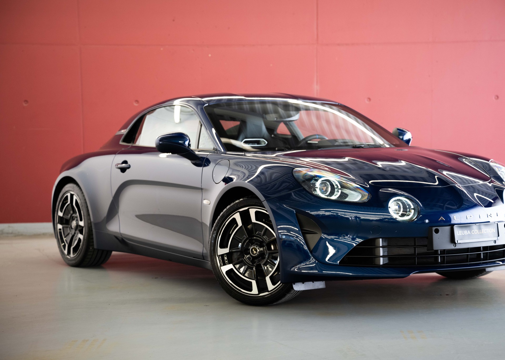 ALPINE Alpine A110 Lègende (Leasing 2.99%, 1st hand Swiss car, full Alpine history, 1st paint, mint condition)-image-9