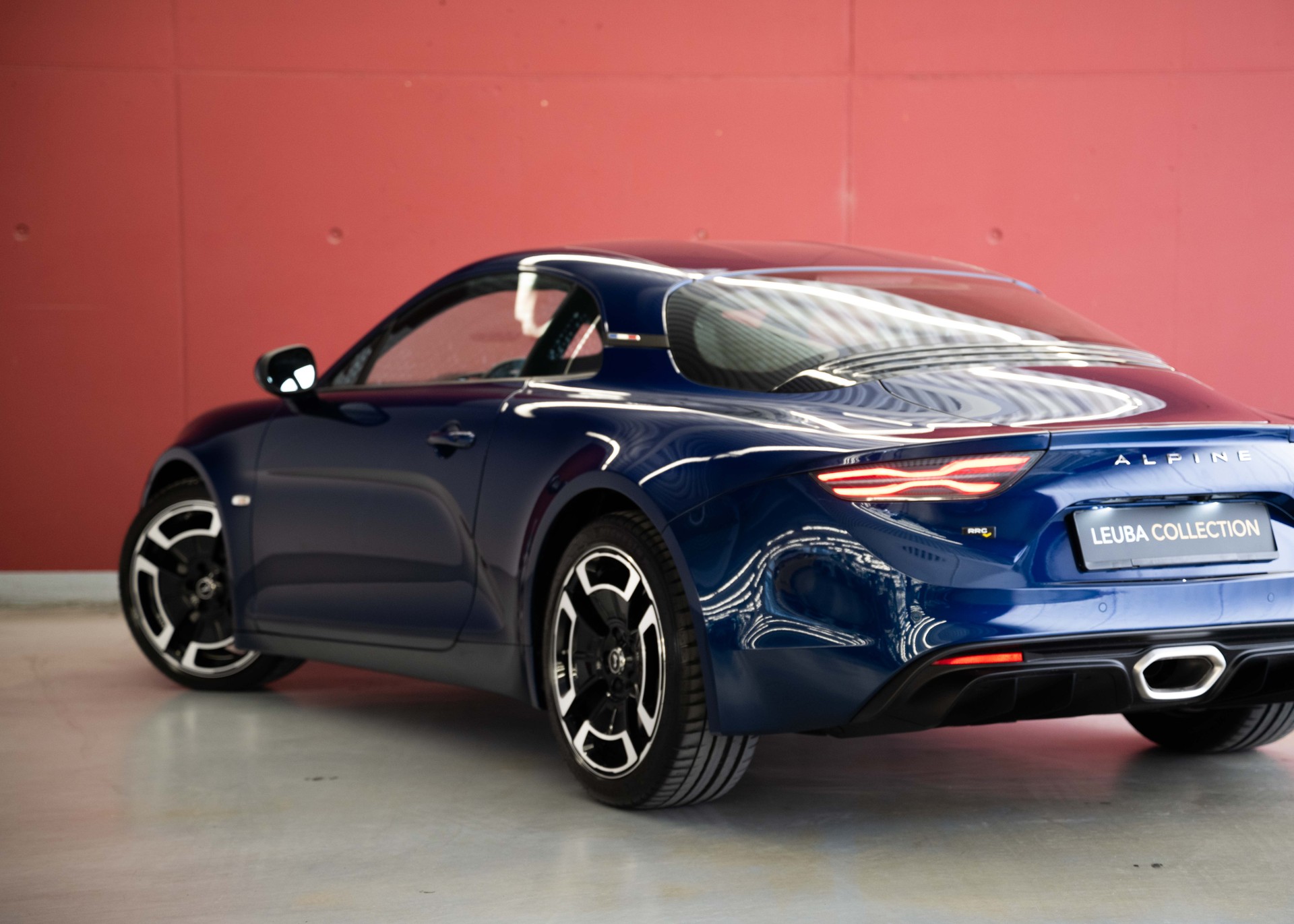 ALPINE Alpine A110 Lègende (Leasing 2.99%, 1st hand Swiss car, full Alpine history, 1st paint, mint condition)-image-10