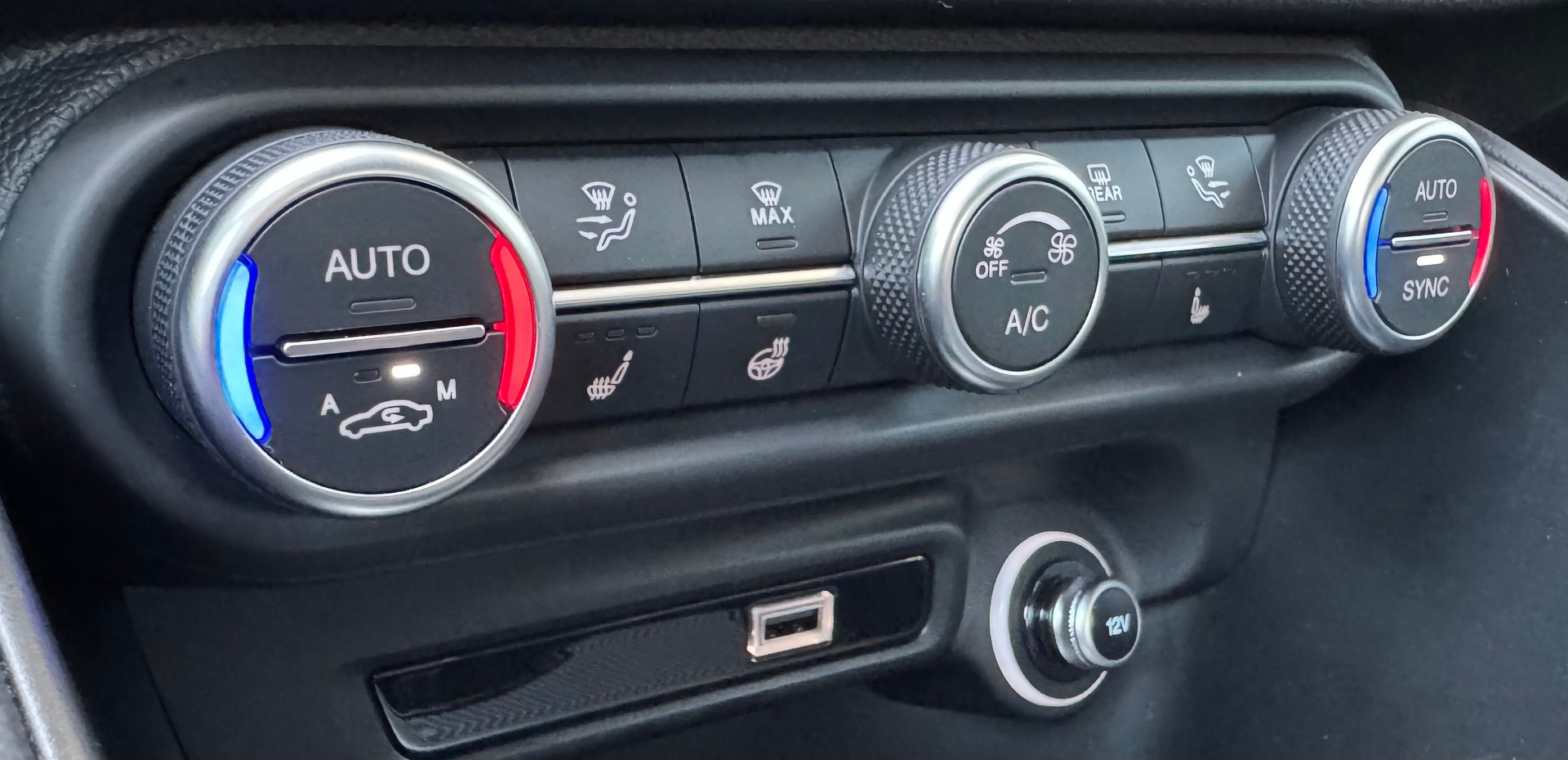 ALFA ROMEO Giulia 2.0 Sprint Edition Q4 AT8-image-16