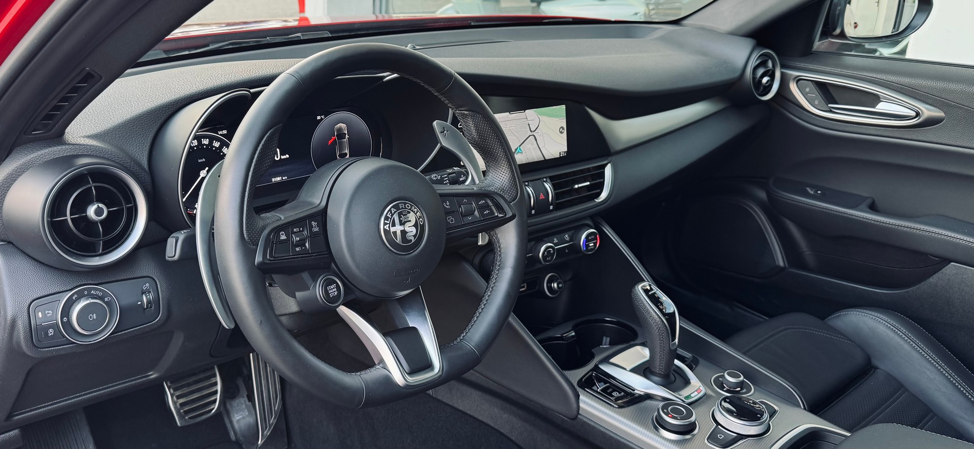 ALFA ROMEO Giulia 2.0 Sprint Edition Q4 AT8-image-6
