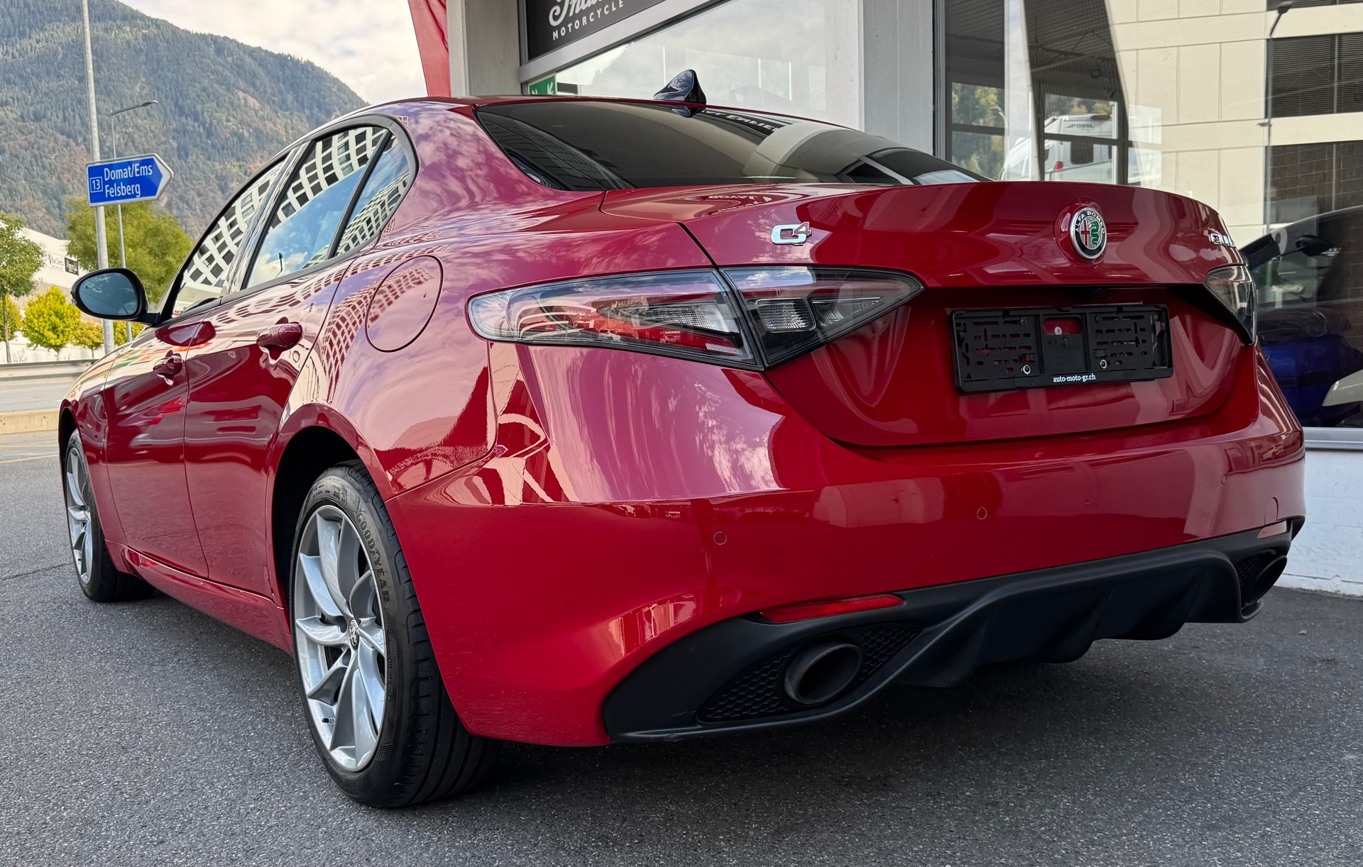 ALFA ROMEO Giulia 2.0 Sprint Edition Q4 AT8-image-3