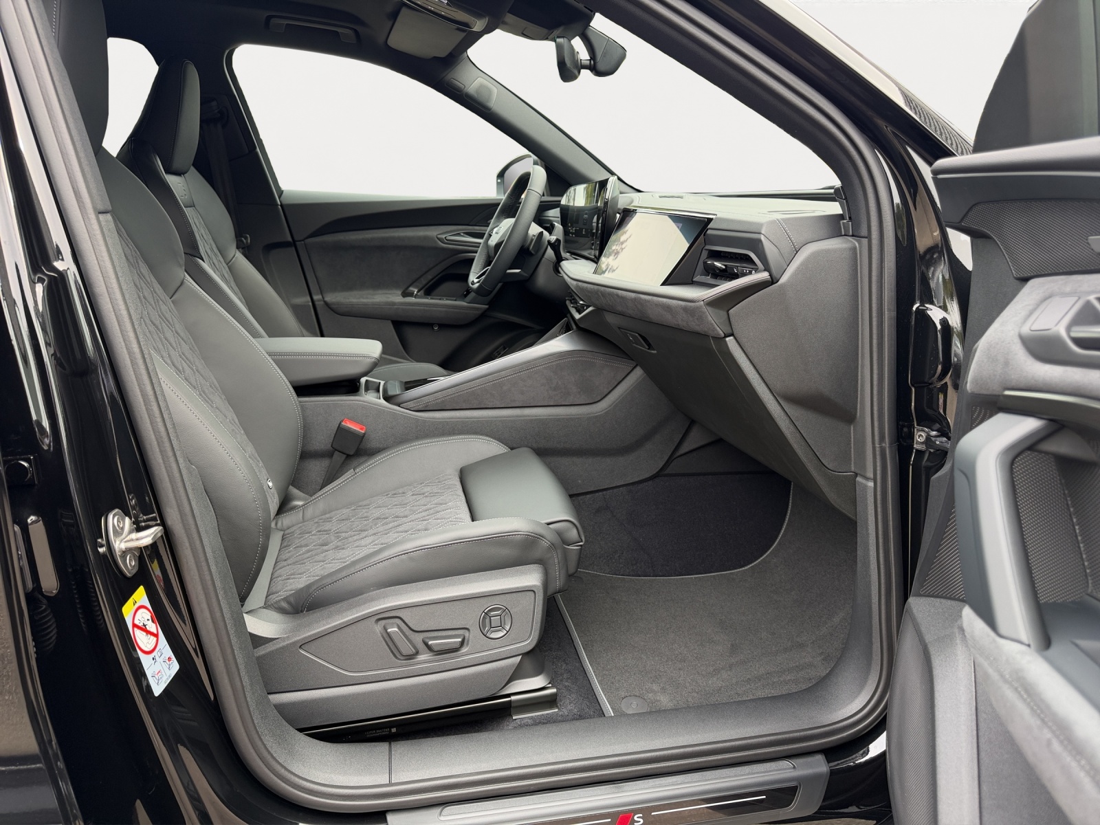 AUDI Q5 e-hybrid quattro 270 kW S-tronic-image-6