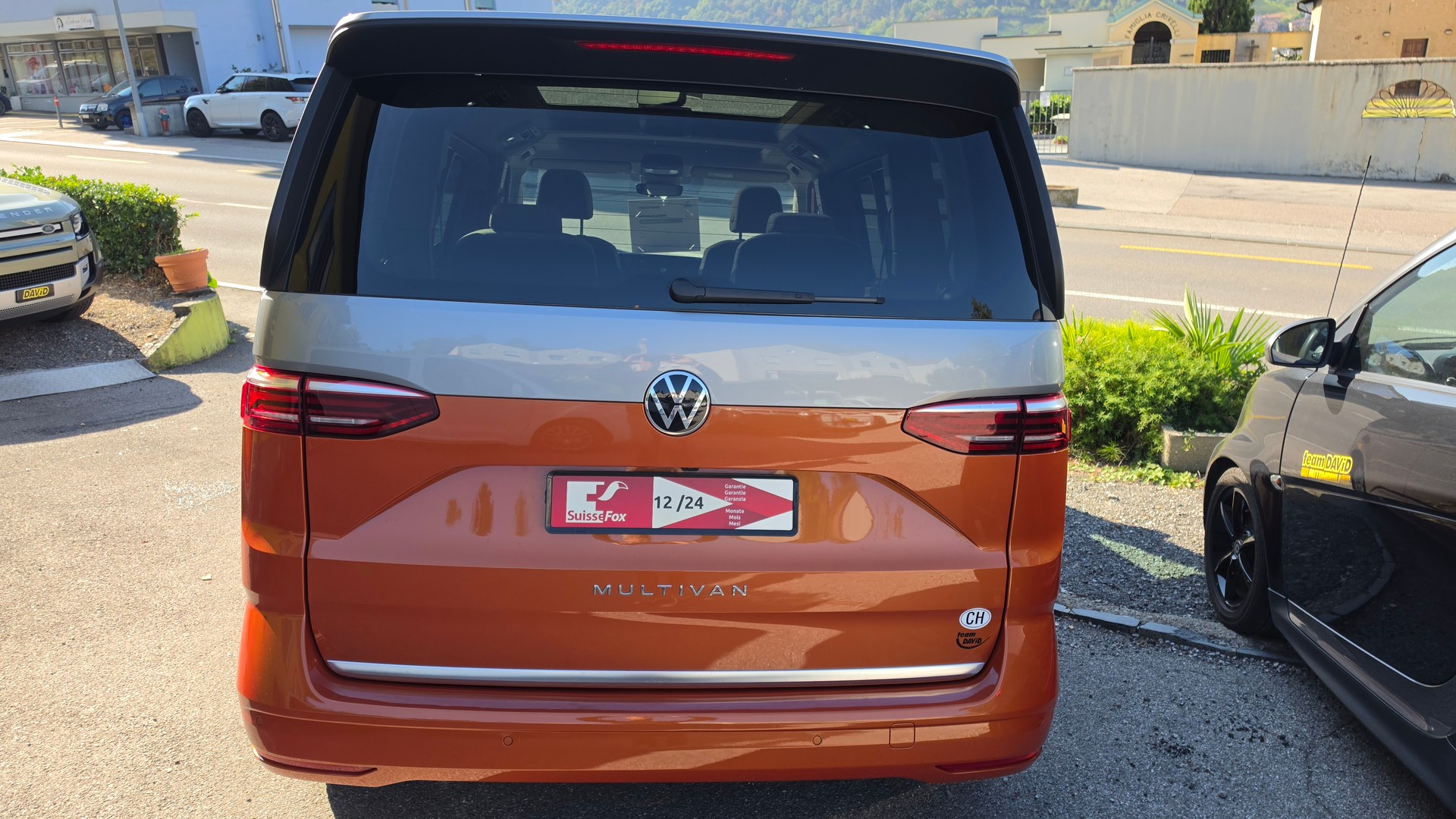 VW Multivan 2.0 TSI DSG-image-2