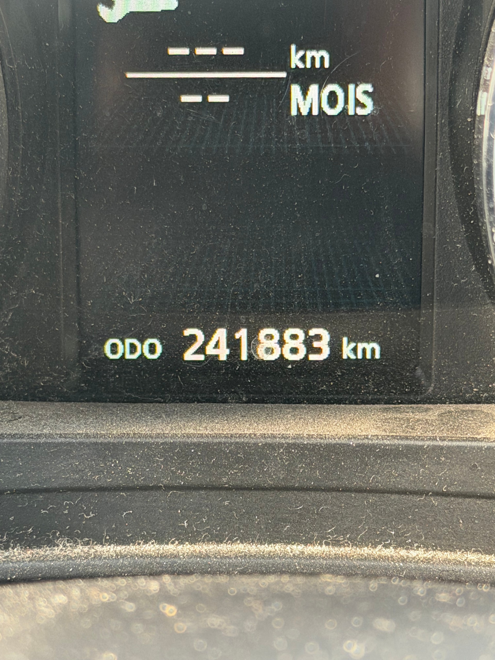 PEUGEOT 4008 1.6 HDi Allure 4WD-image-10
