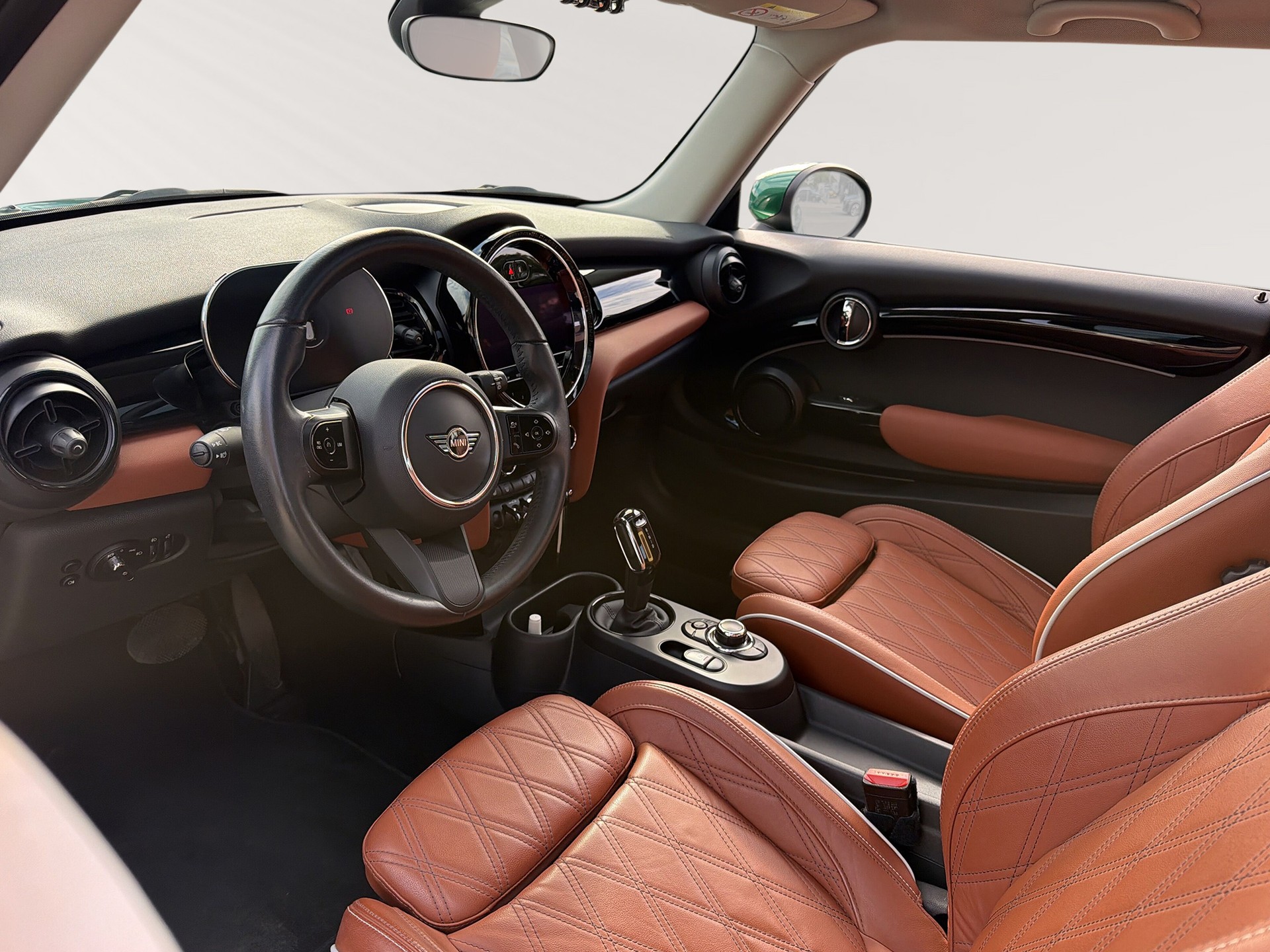 MINI Cooper SE-image-3