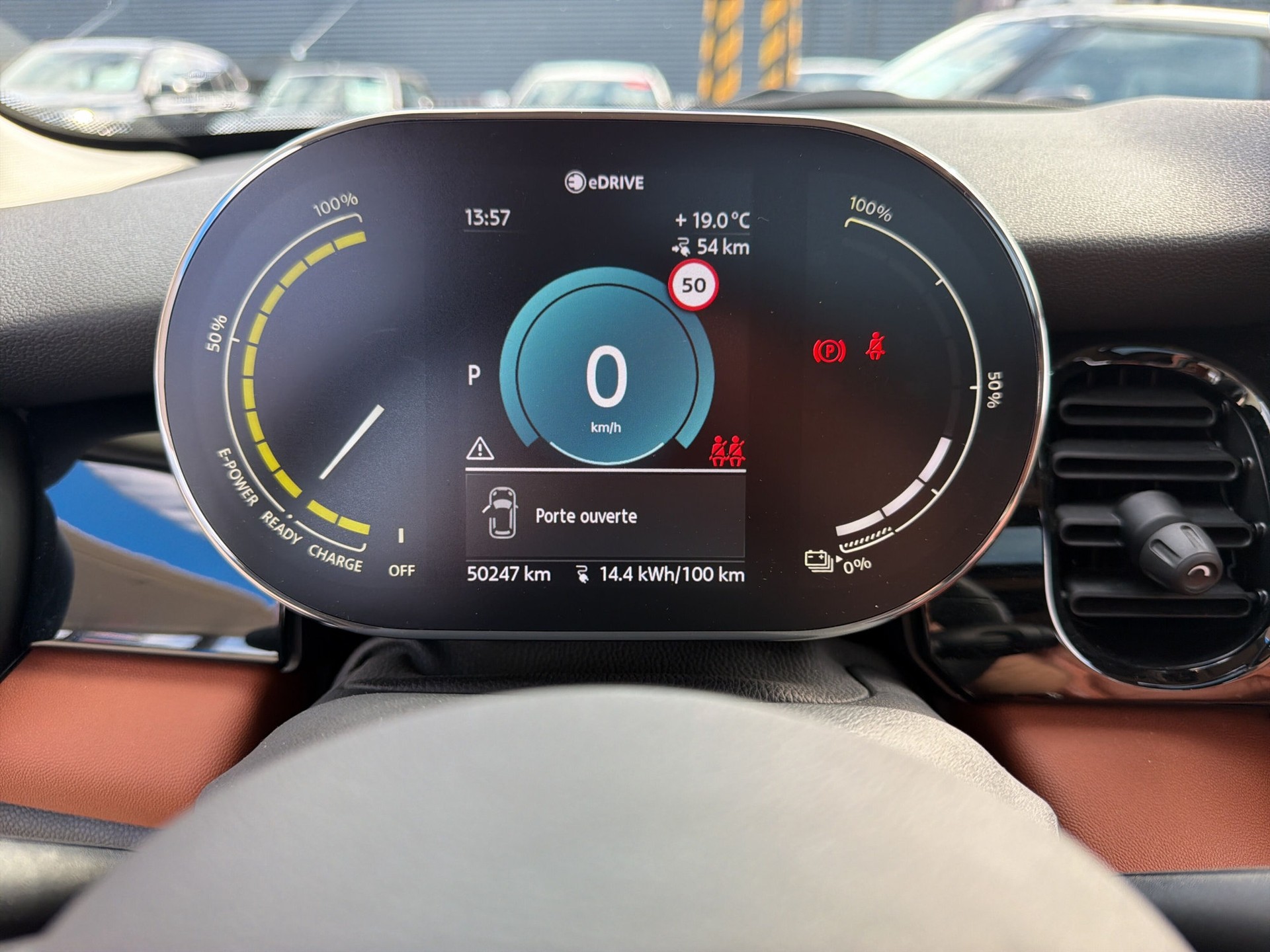 MINI Cooper SE-image-13