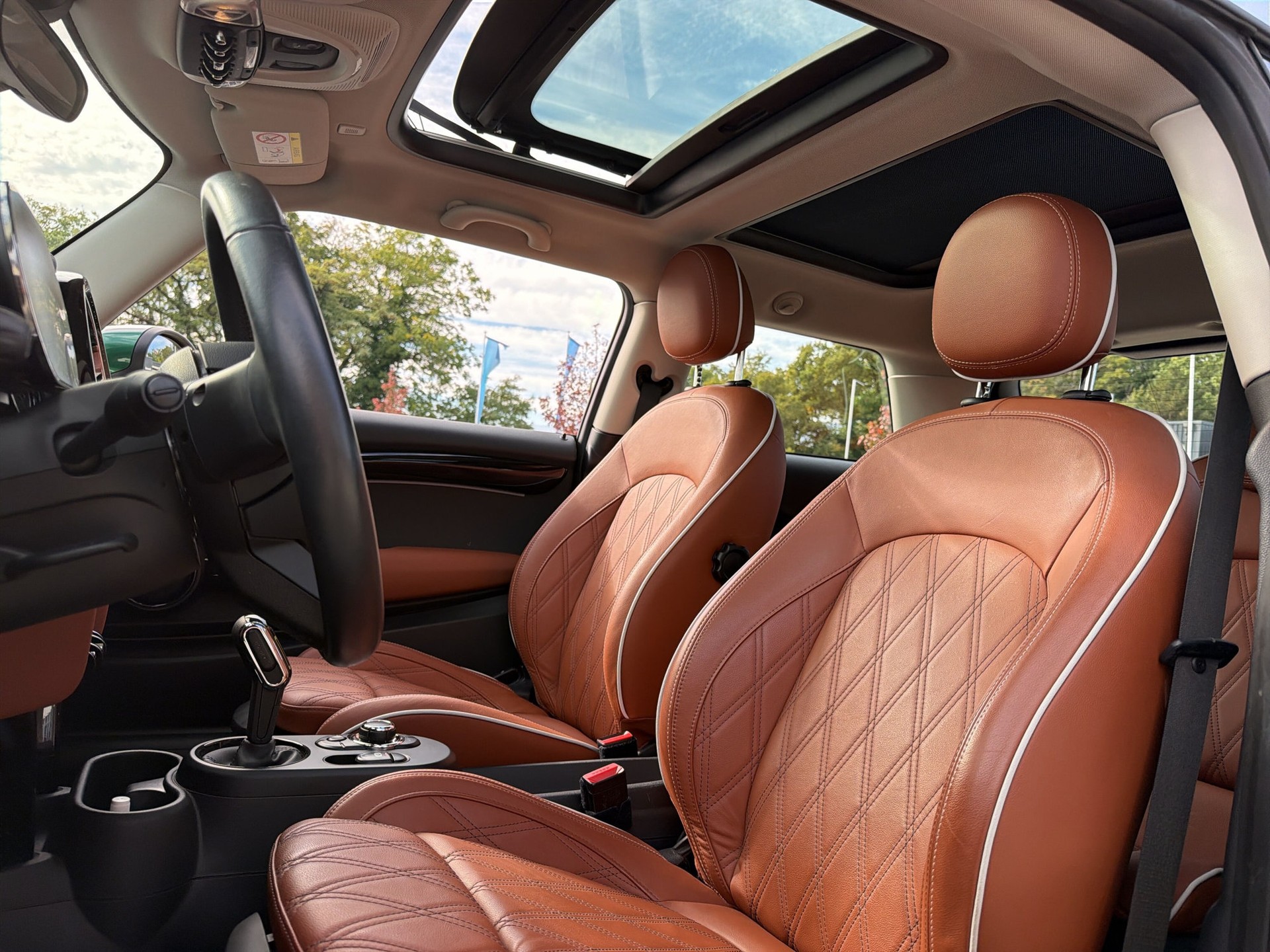 MINI Cooper SE-image-9