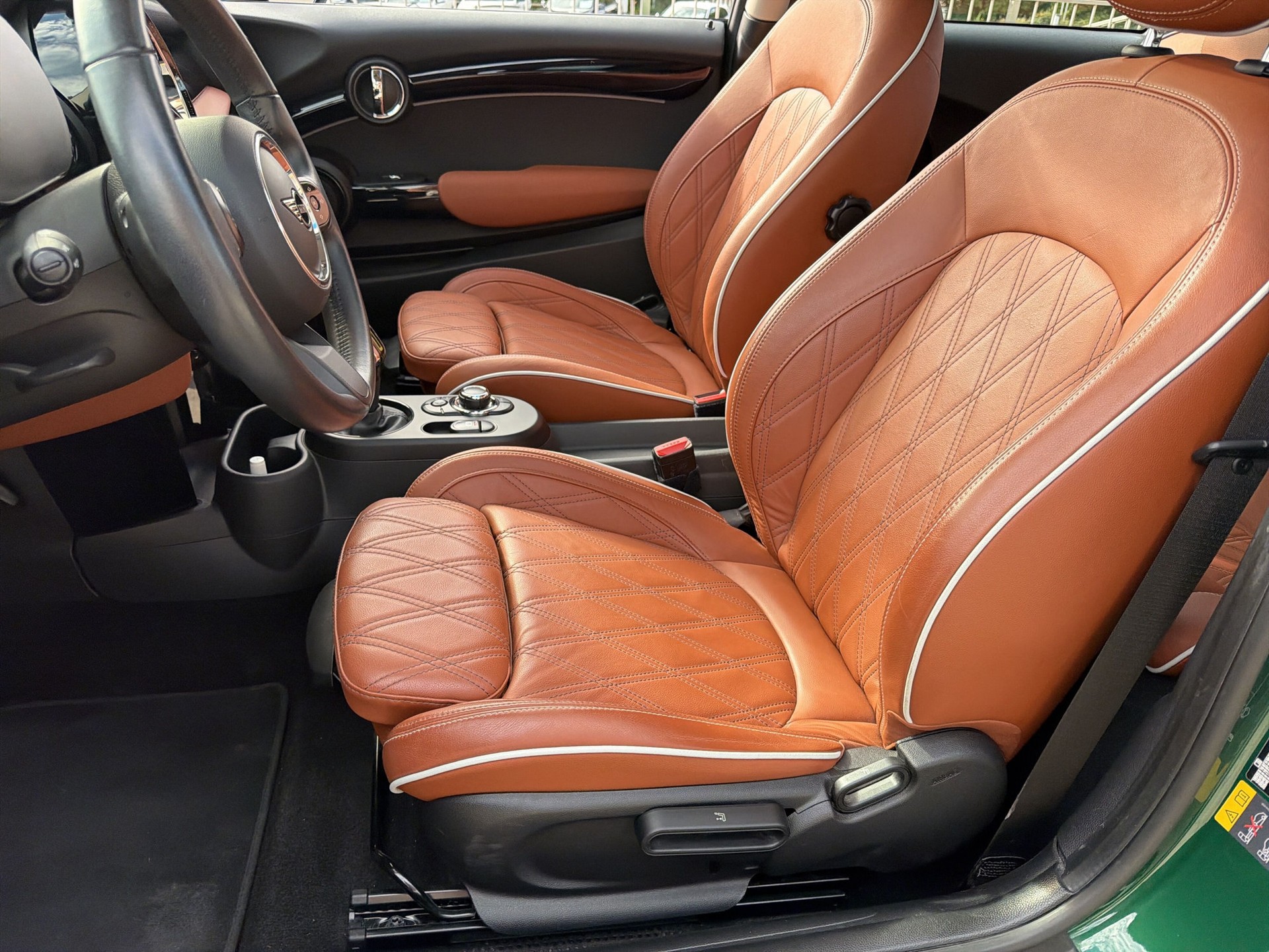 MINI Cooper SE-image-18