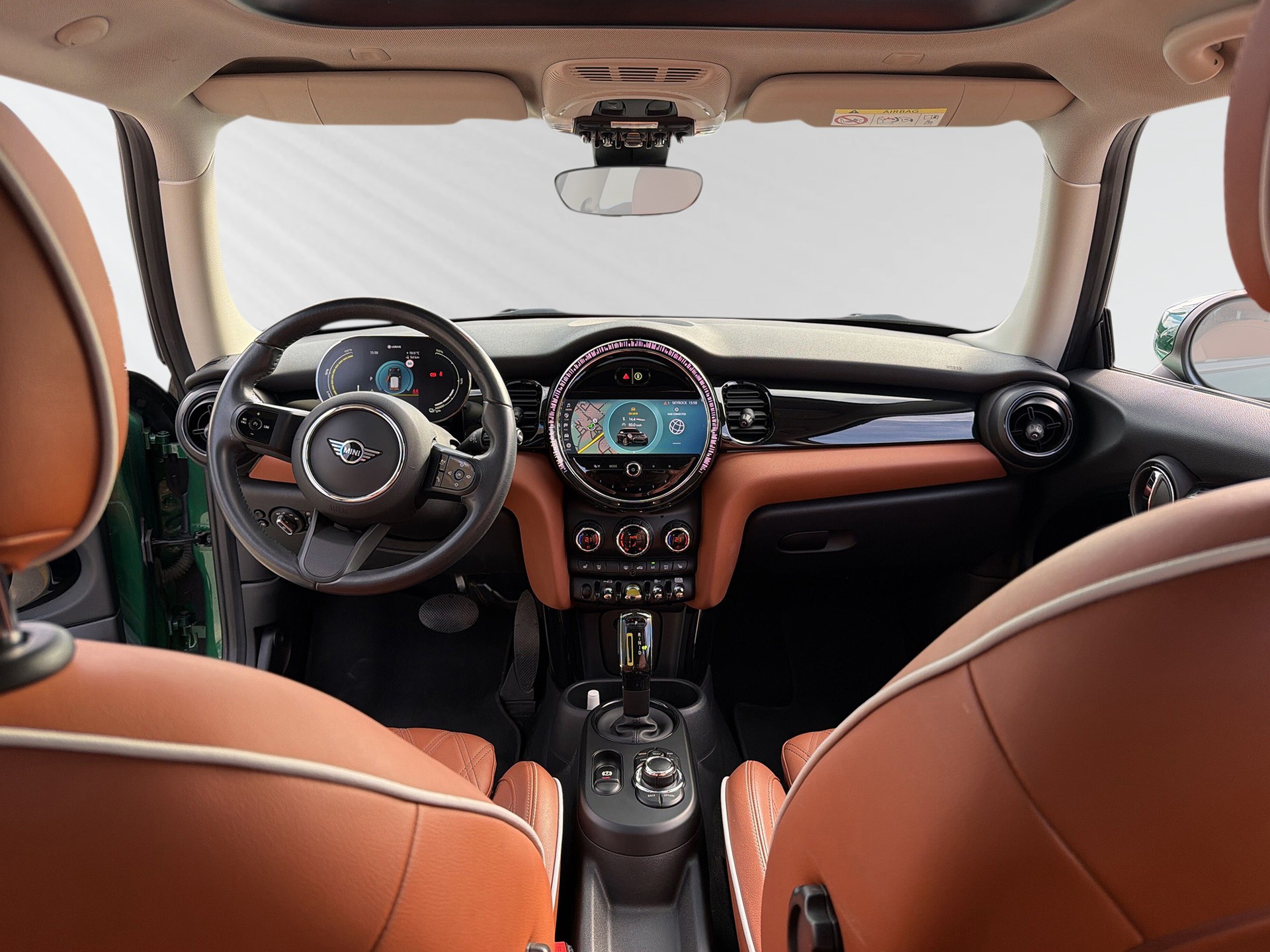 MINI Cooper SE-image-5