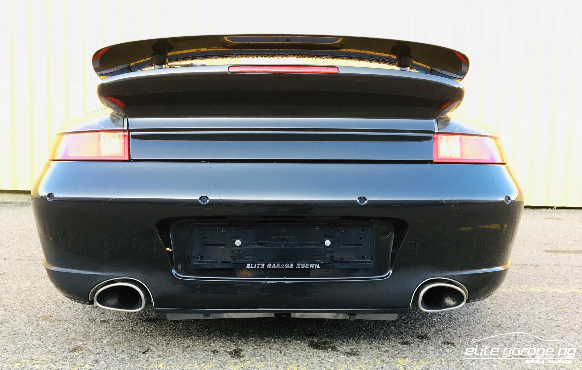 PORSCHE 911 Turbo-image-6