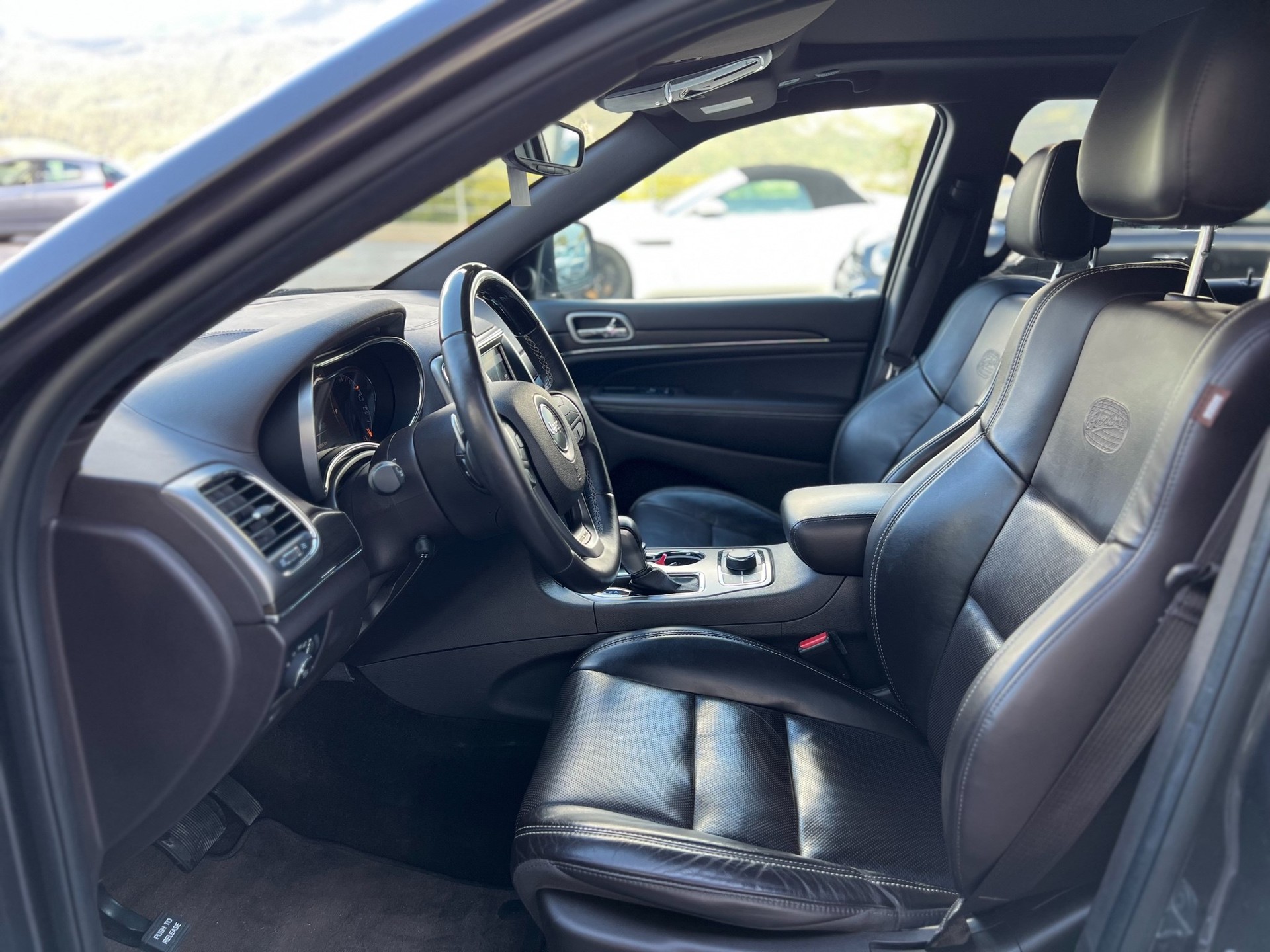 JEEP Grand Cherokee 3.6 V6 Overland Automatic-image-16