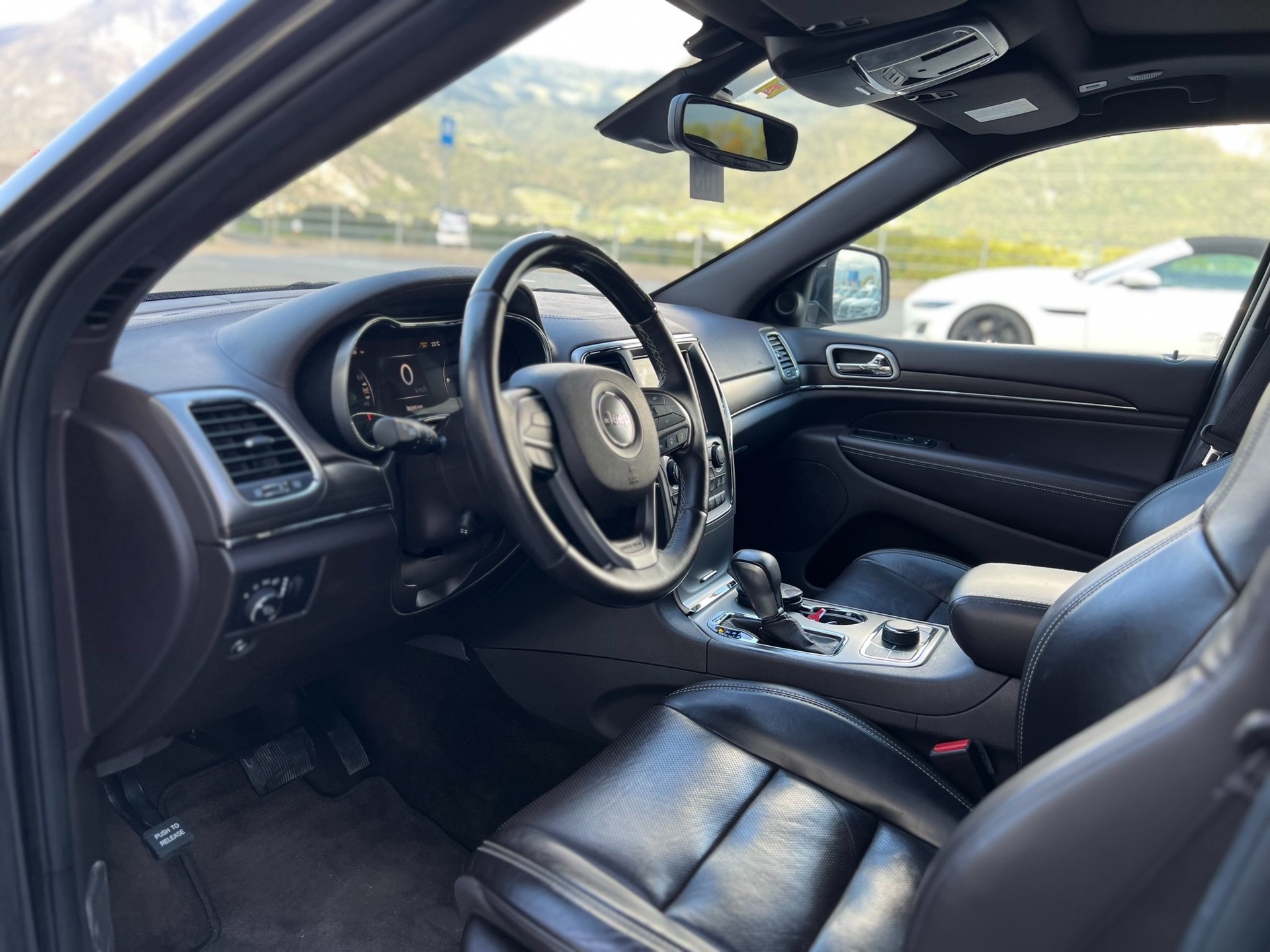 JEEP Grand Cherokee 3.6 V6 Overland Automatic-image-3