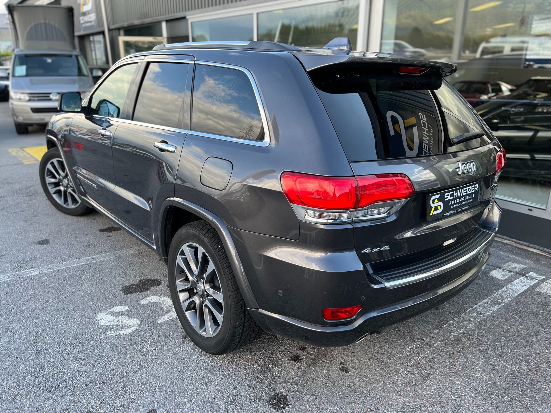 JEEP Grand Cherokee 3.6 V6 Overland Automatic-image-5