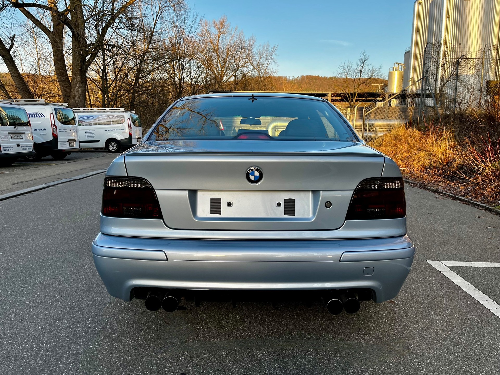 BMW M5-image-7
