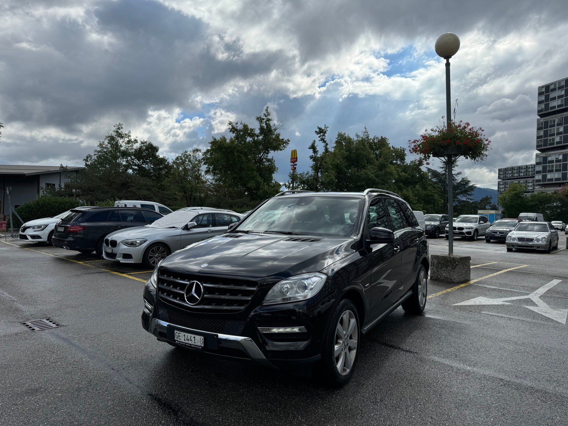 MERCEDES-BENZ ML 250 BlueTEC Edition 4Matic 7G-Tronic-image-4