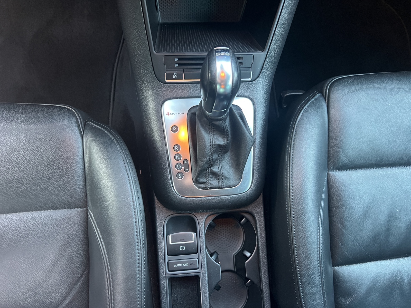 VW Tiguan 2.0 TSI Sport&Style 4Motion DSG-image-21