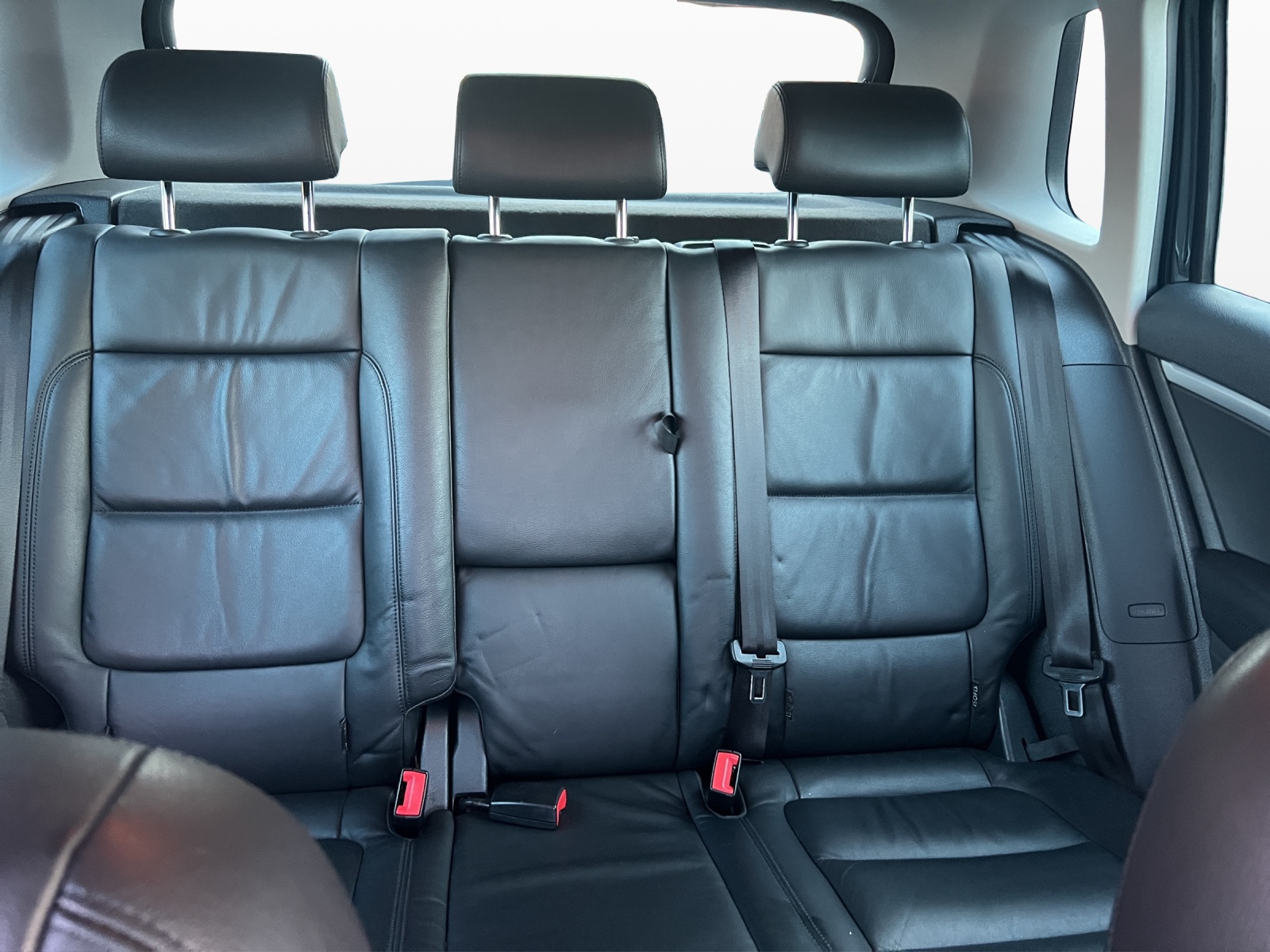 VW Tiguan 2.0 TSI Sport&Style 4Motion DSG-image-17