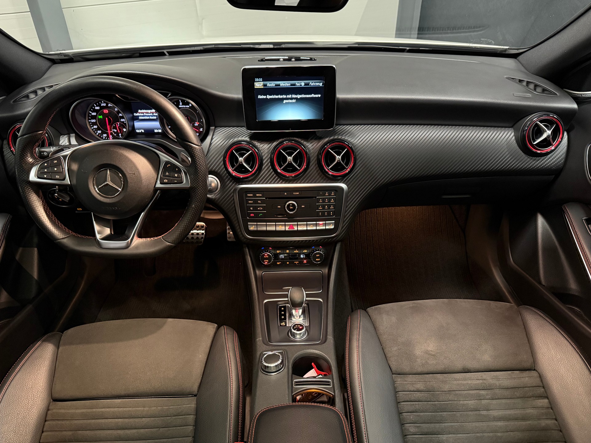 MERCEDES-BENZ A 45 AMG 4m-image-7