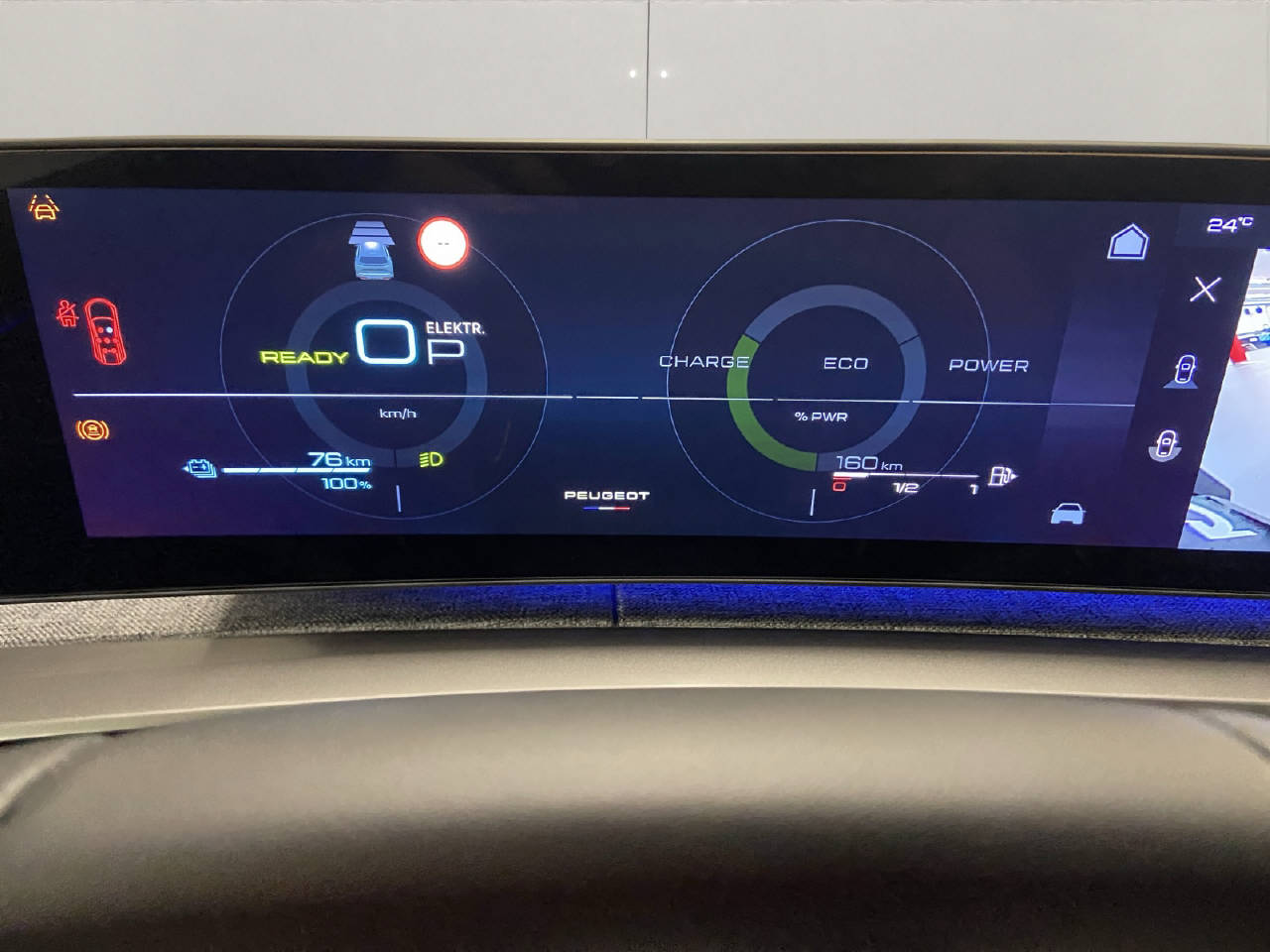 PEUGEOT 5008 1.6 PHEV GT-image-9