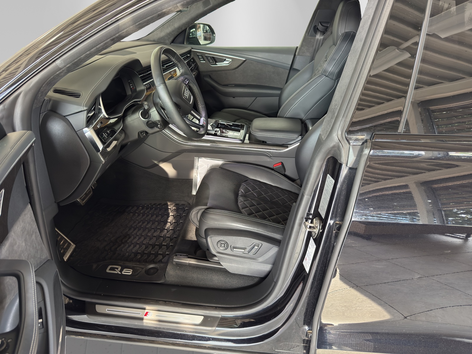 AUDI SQ8 TFSI quattro tiptronic, 8-fach bereift-image-8